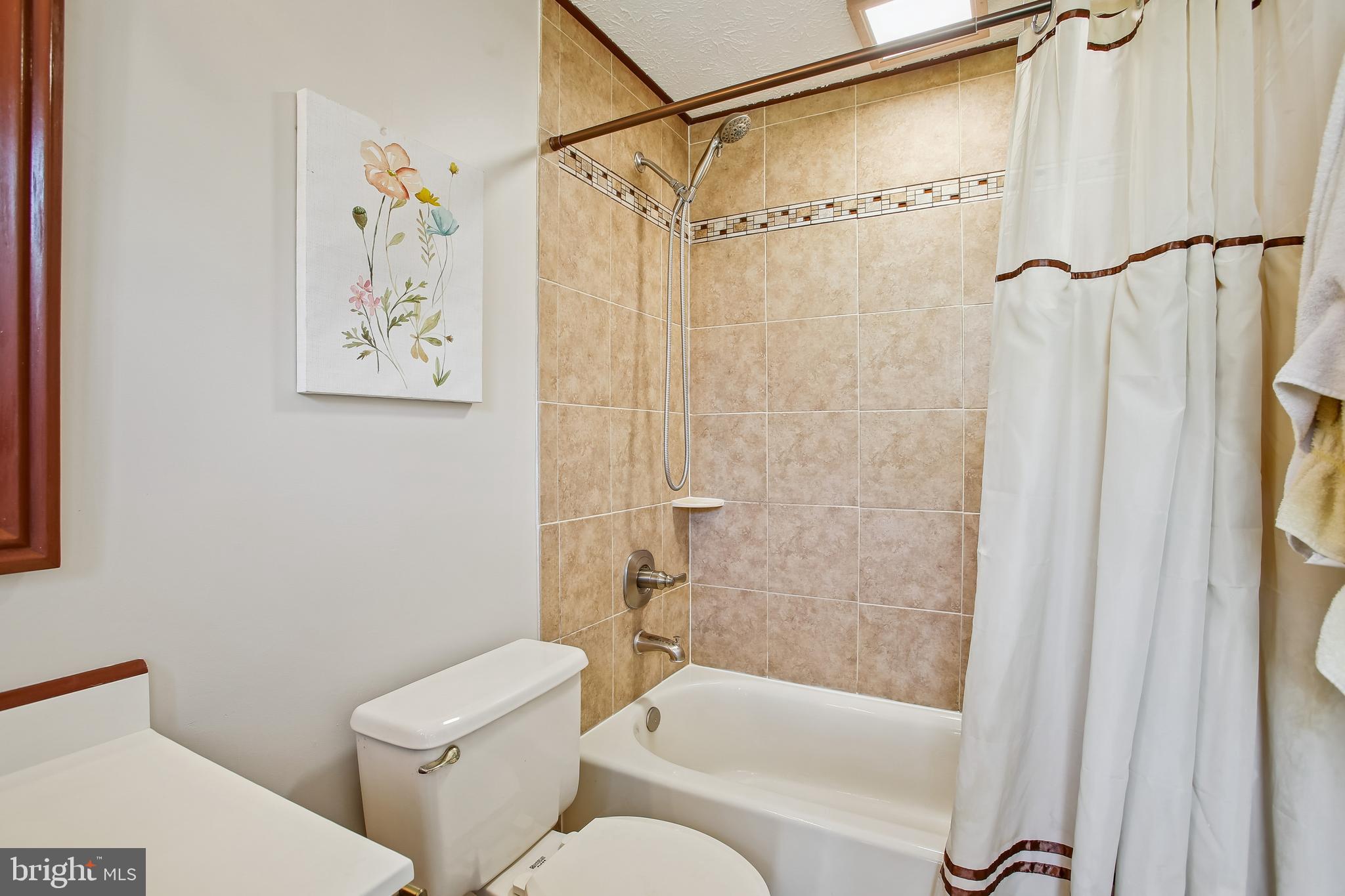 MONTCLAIR - Residential