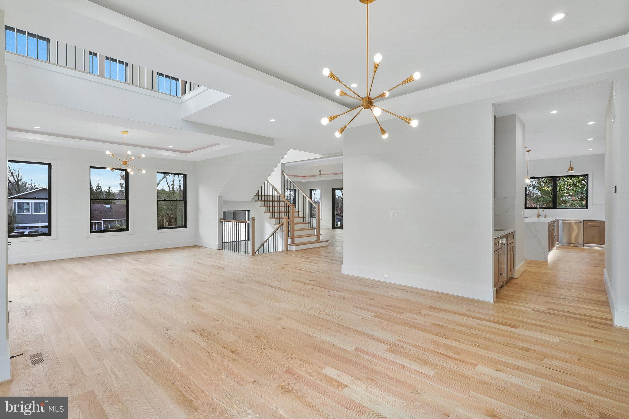 CROSSWOODS - Residential