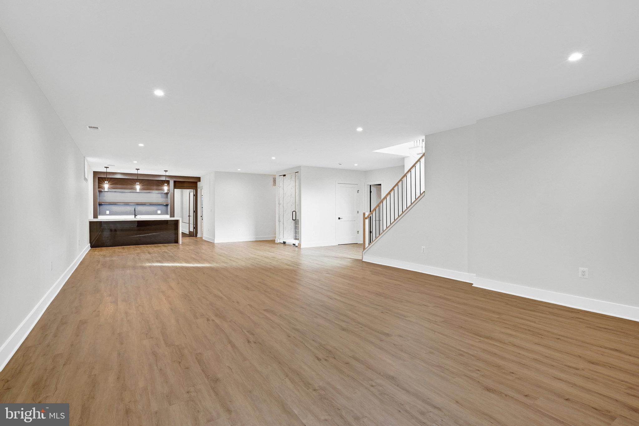 CROSSWOODS - Residential