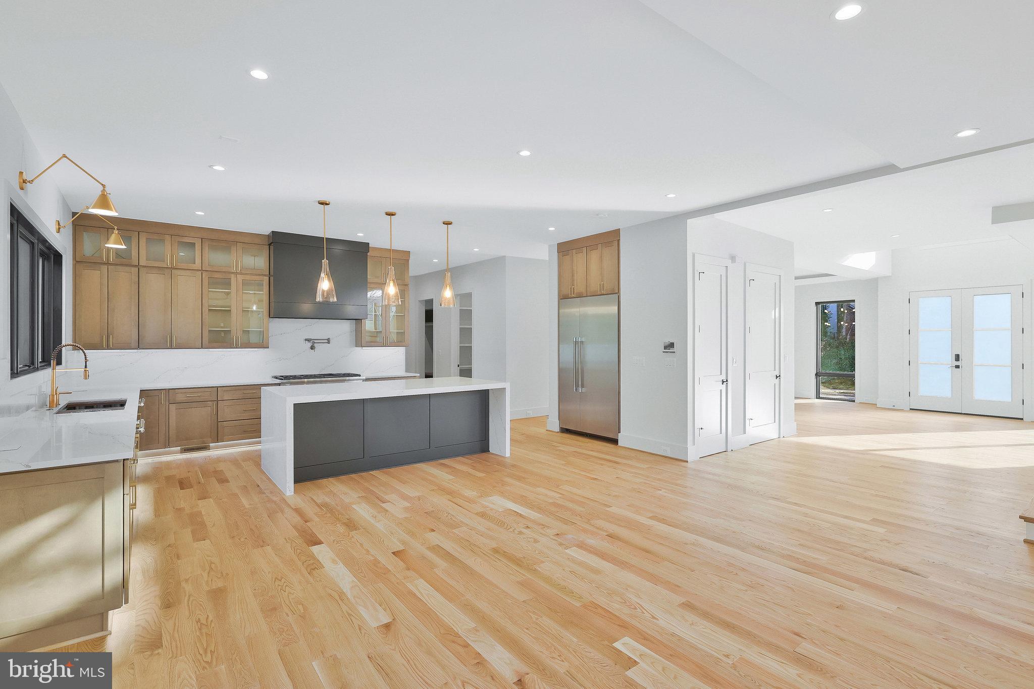 CROSSWOODS - Residential