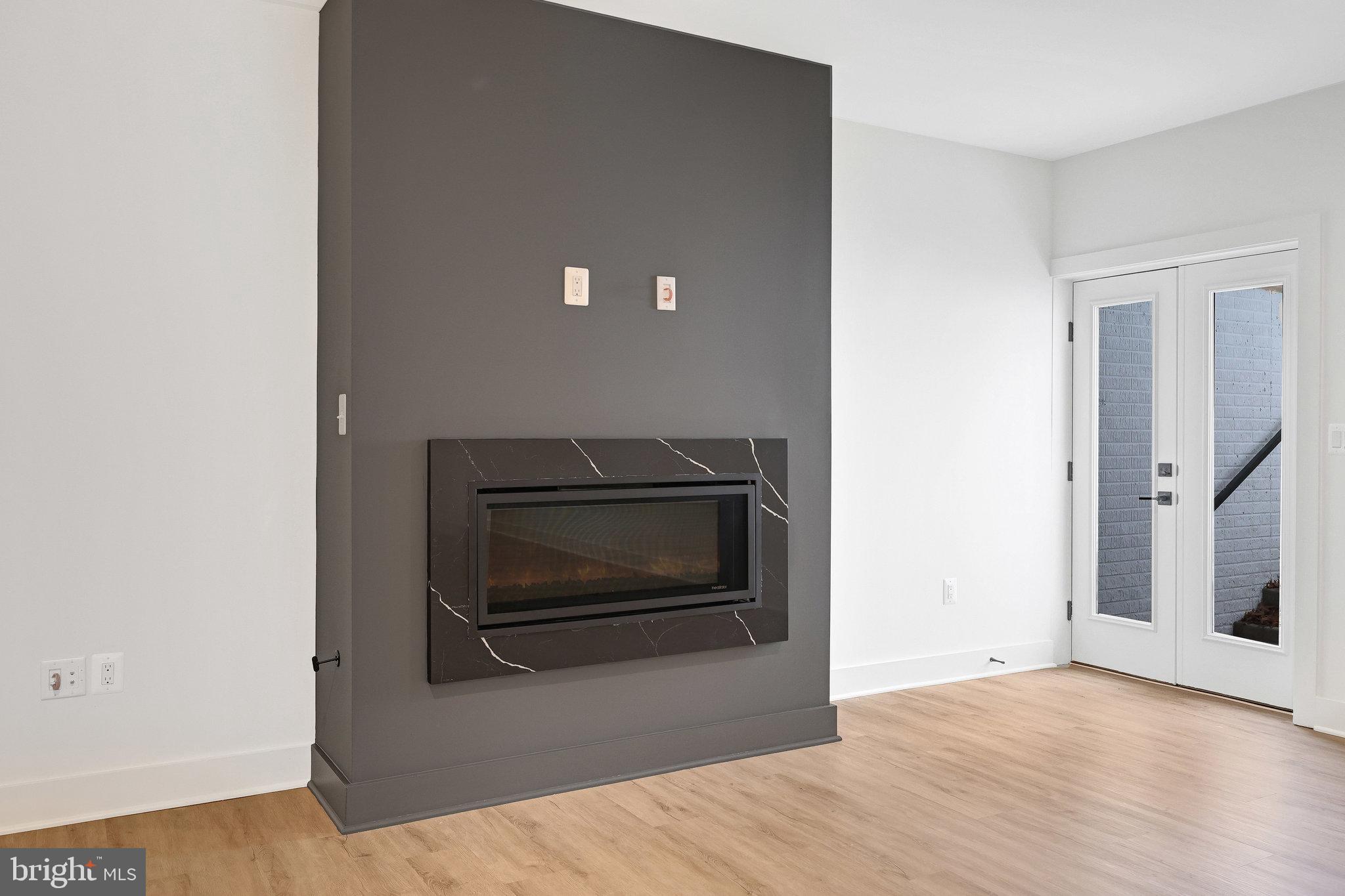 CROSSWOODS - Residential