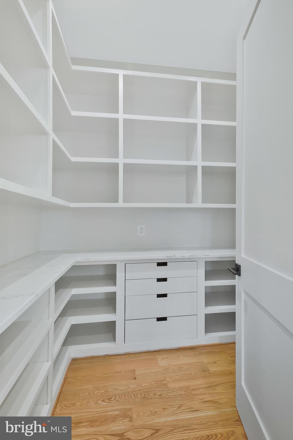 CROSSWOODS - Residential