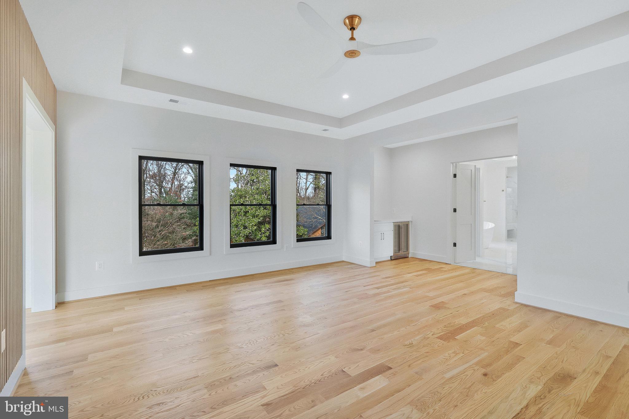 CROSSWOODS - Residential