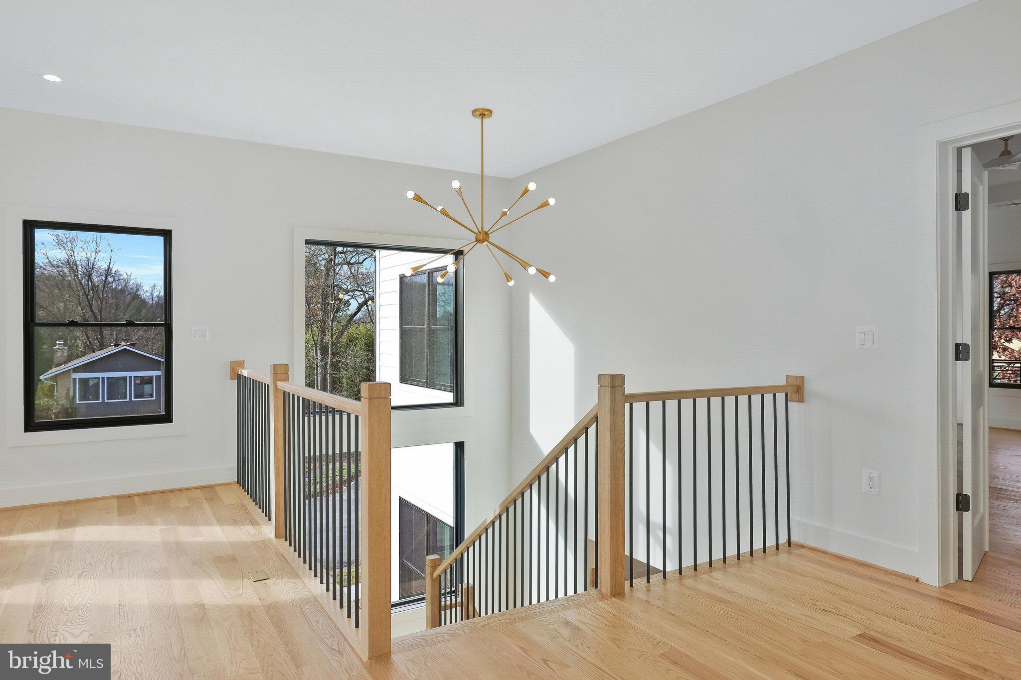 CROSSWOODS - Residential