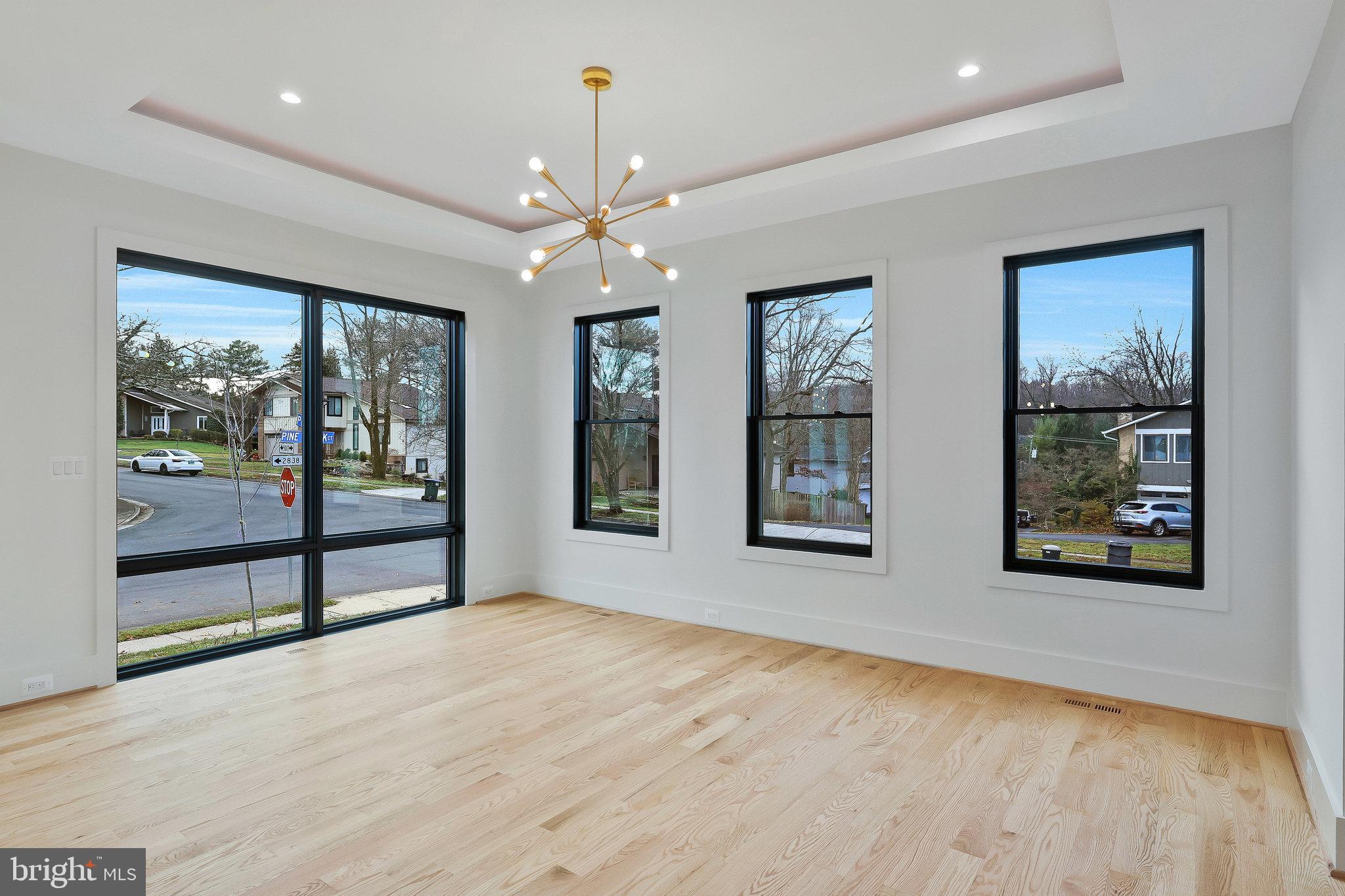 CROSSWOODS - Residential