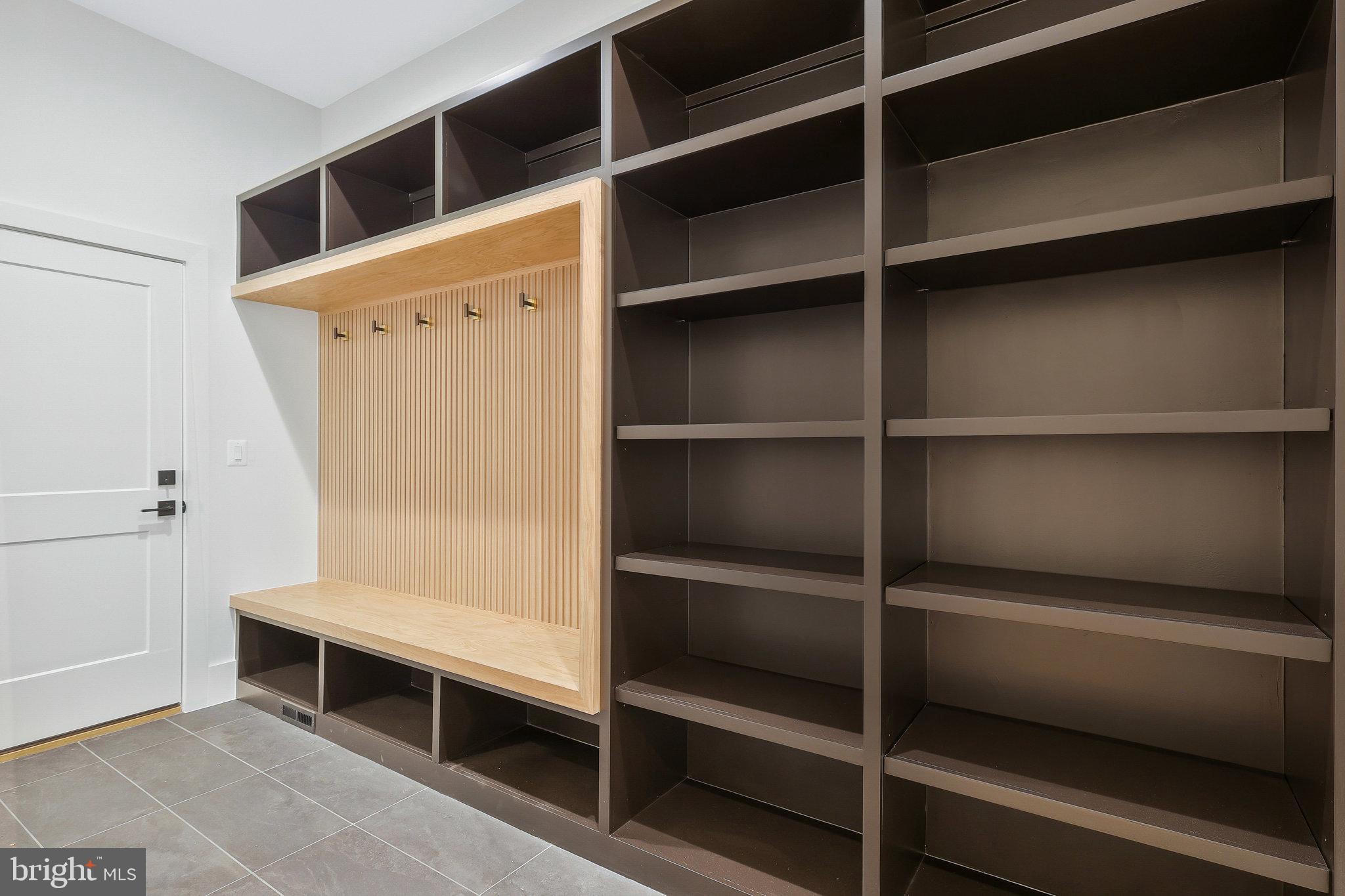 CROSSWOODS - Residential