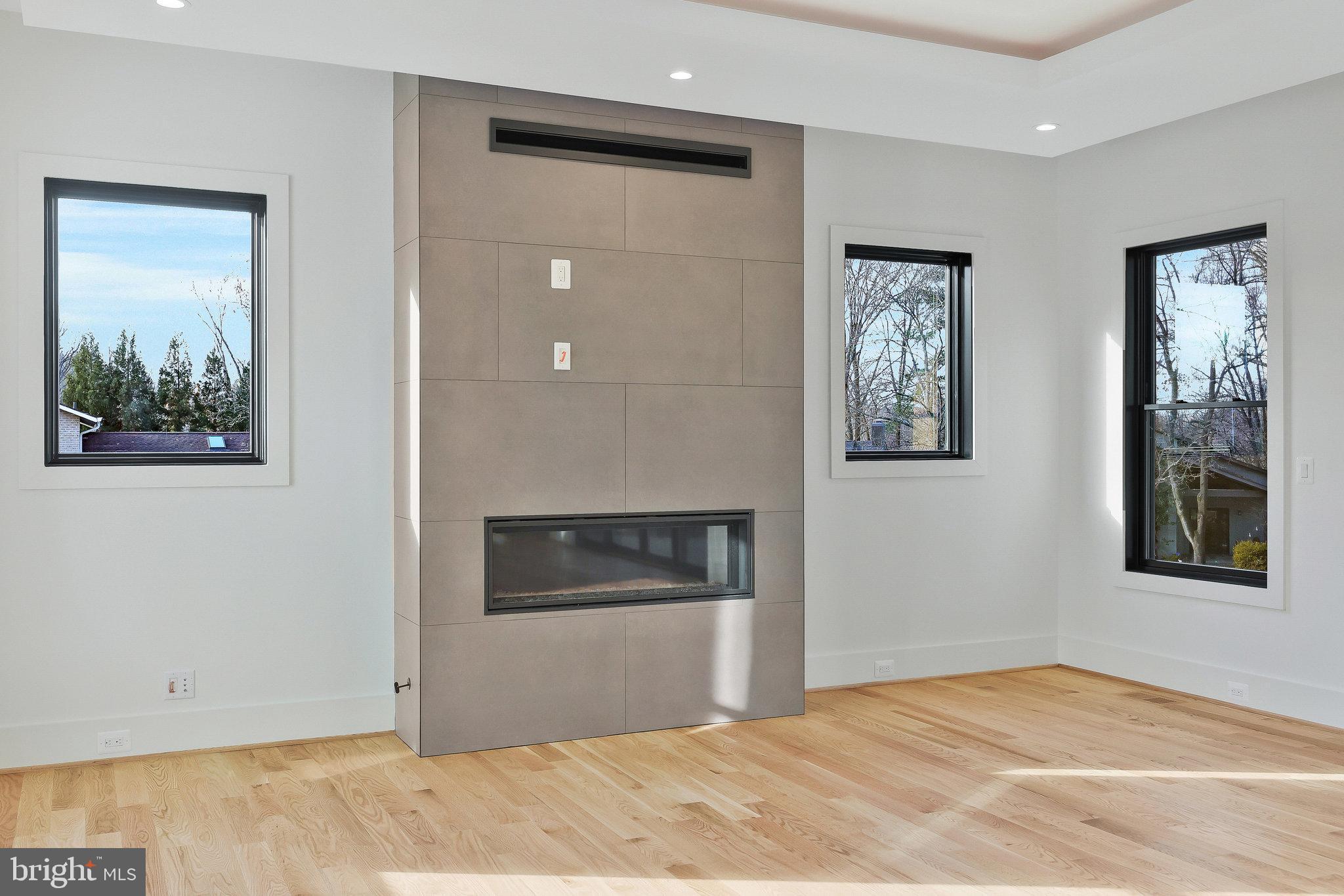 CROSSWOODS - Residential