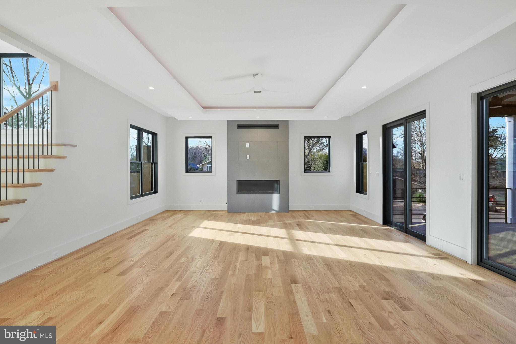 CROSSWOODS - Residential