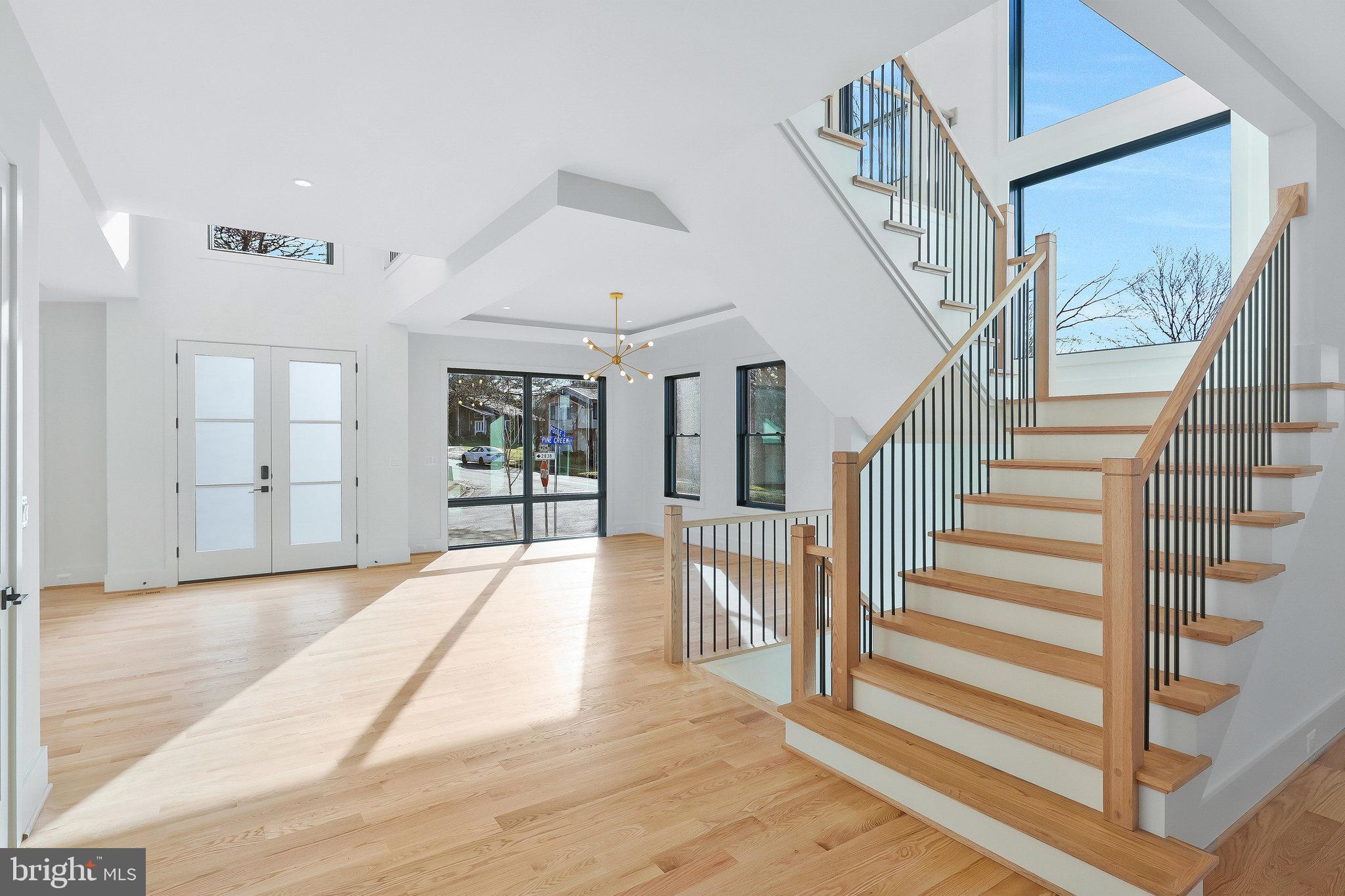 CROSSWOODS - Residential