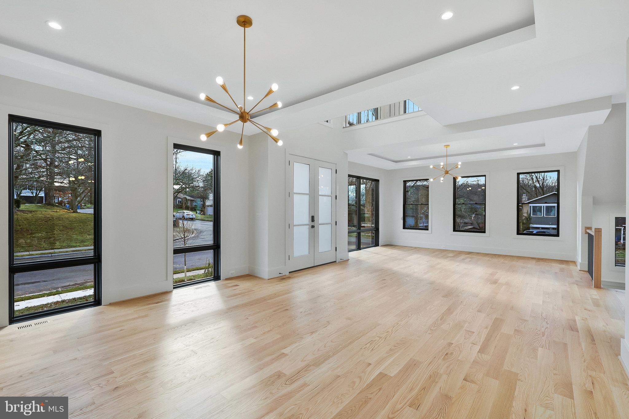 CROSSWOODS - Residential