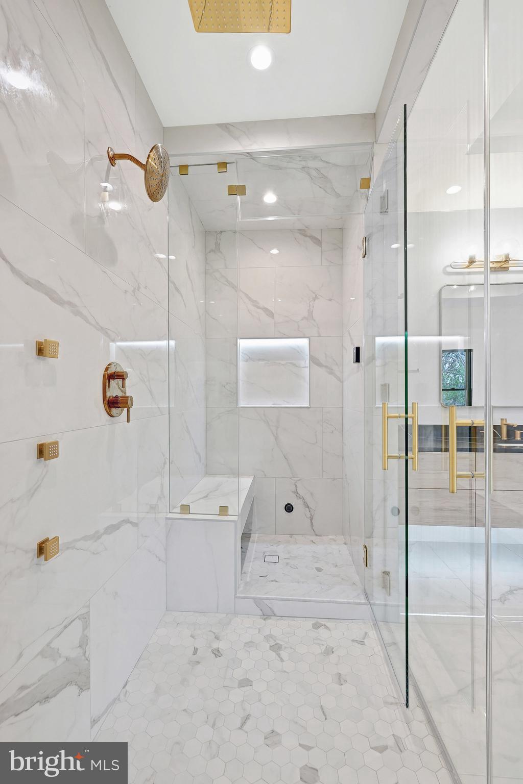 CROSSWOODS - Residential