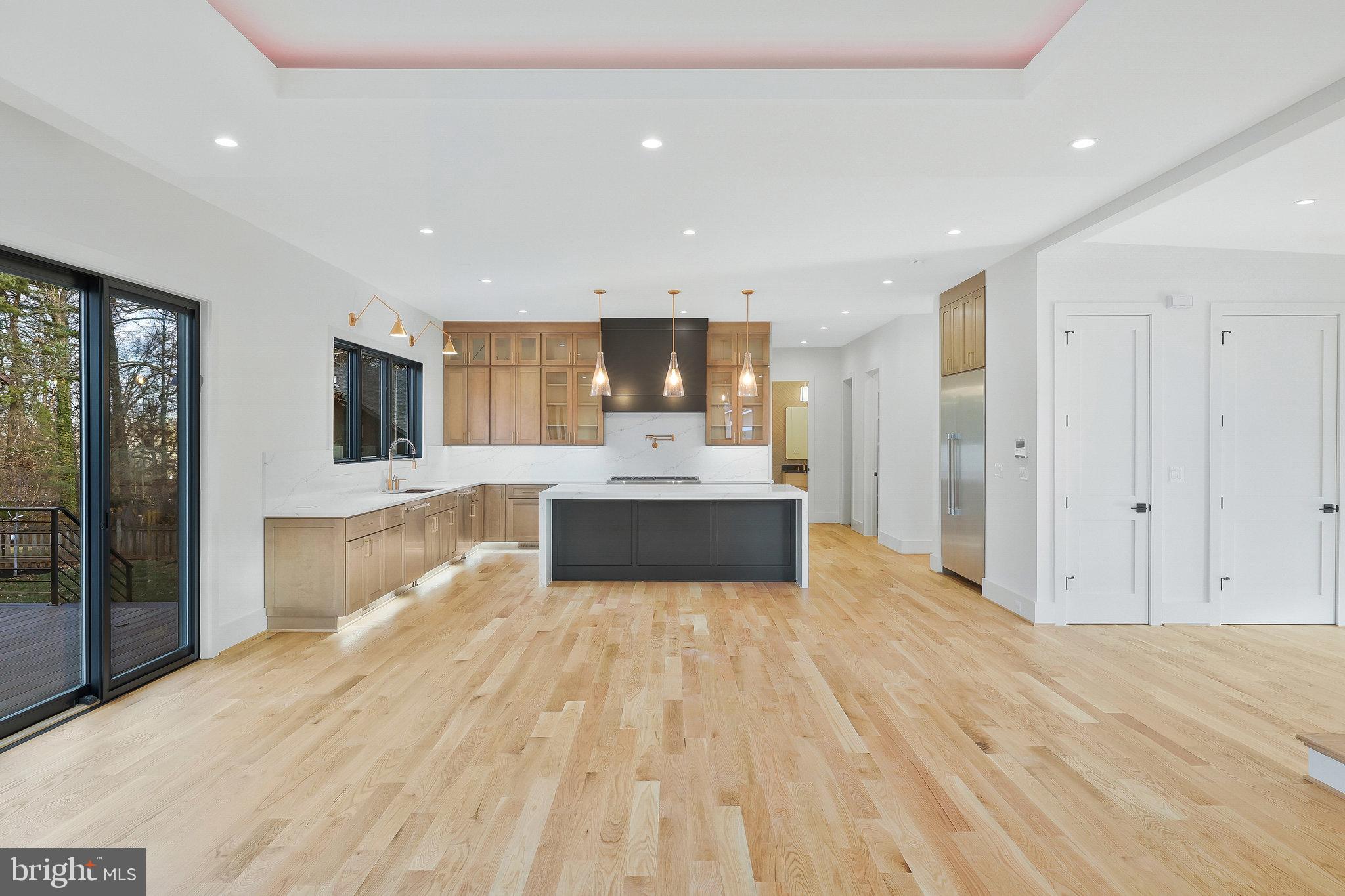 CROSSWOODS - Residential