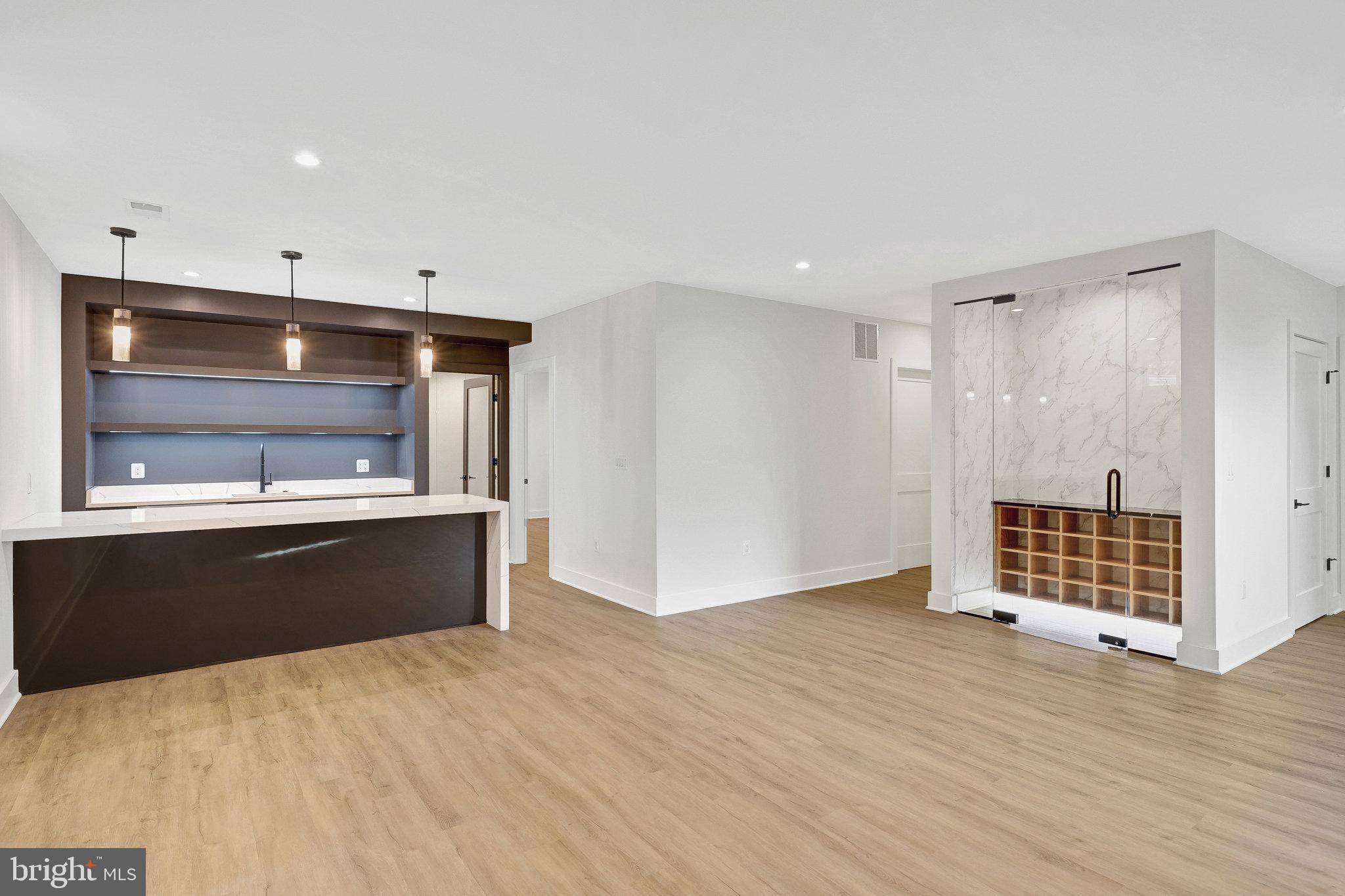 CROSSWOODS - Residential