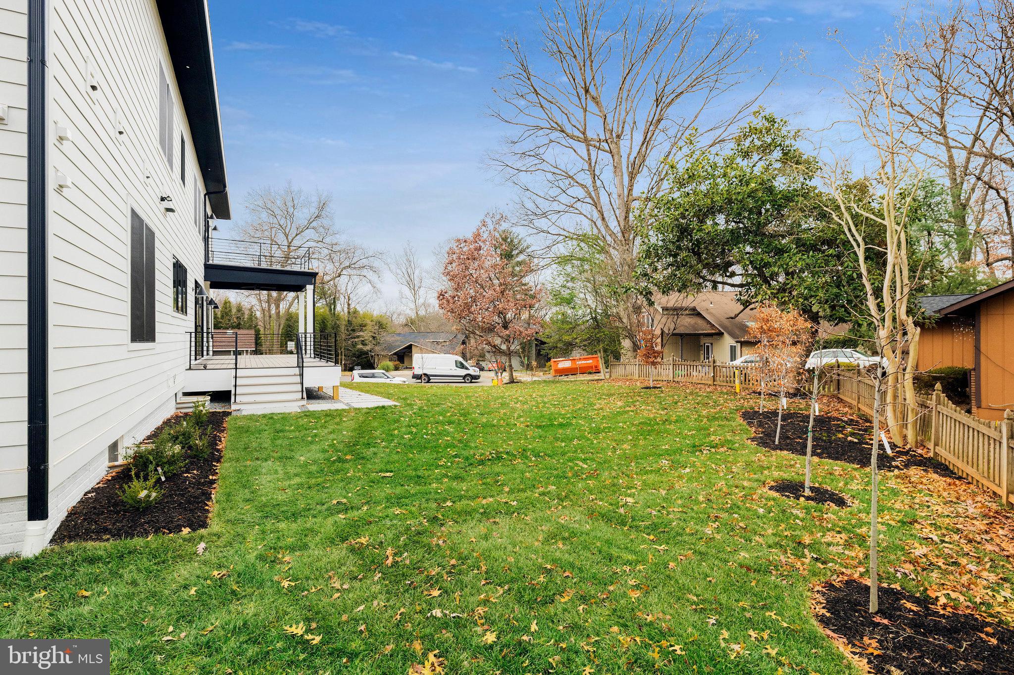 CROSSWOODS - Residential