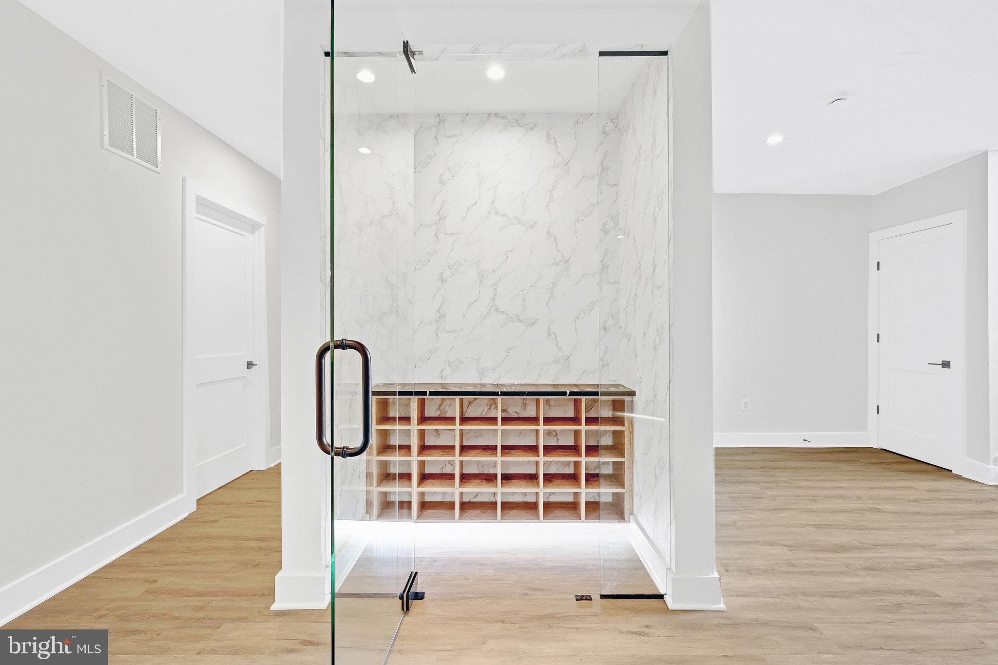 CROSSWOODS - Residential