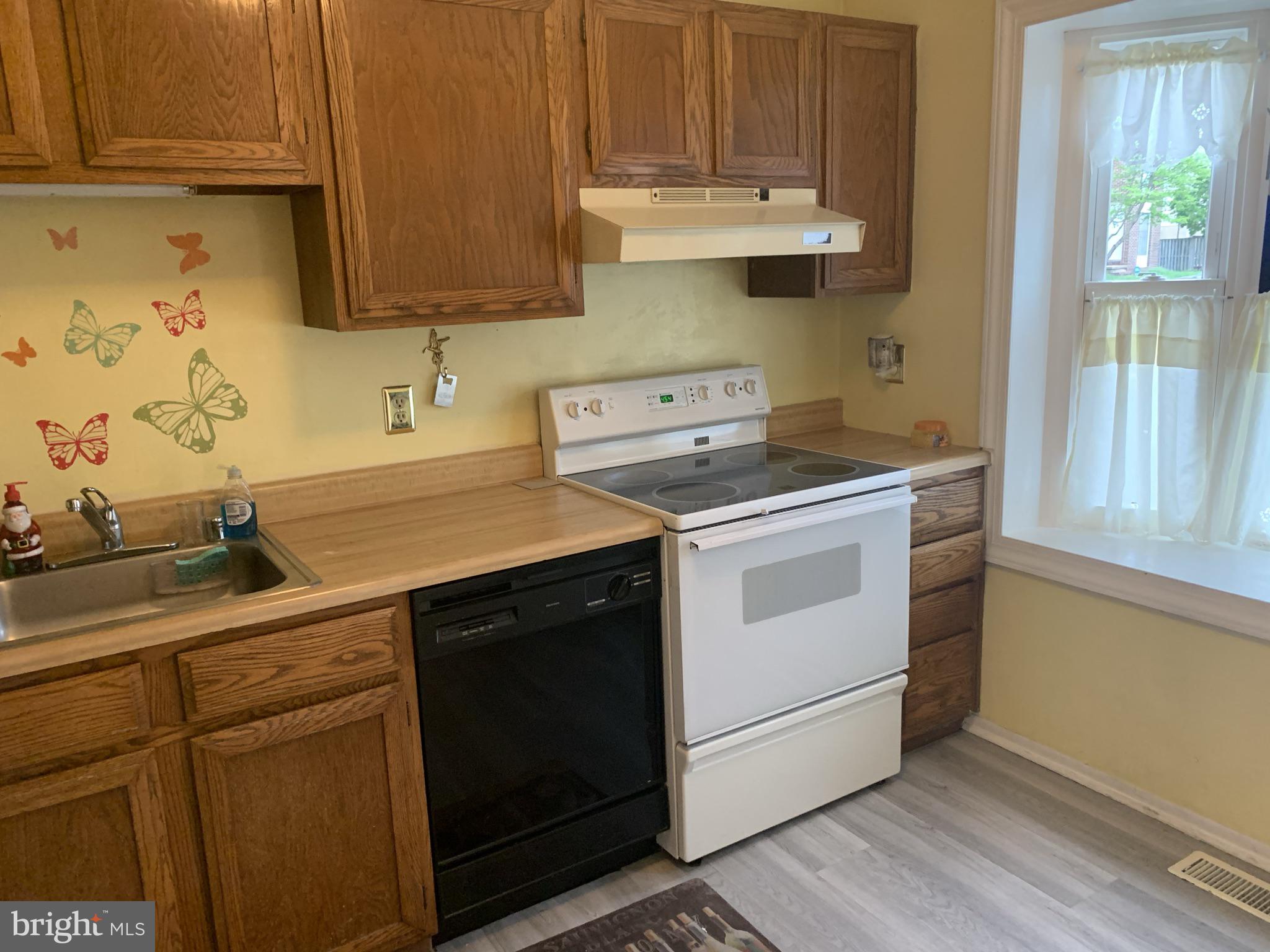 CROFTON VILLAGE - Residential