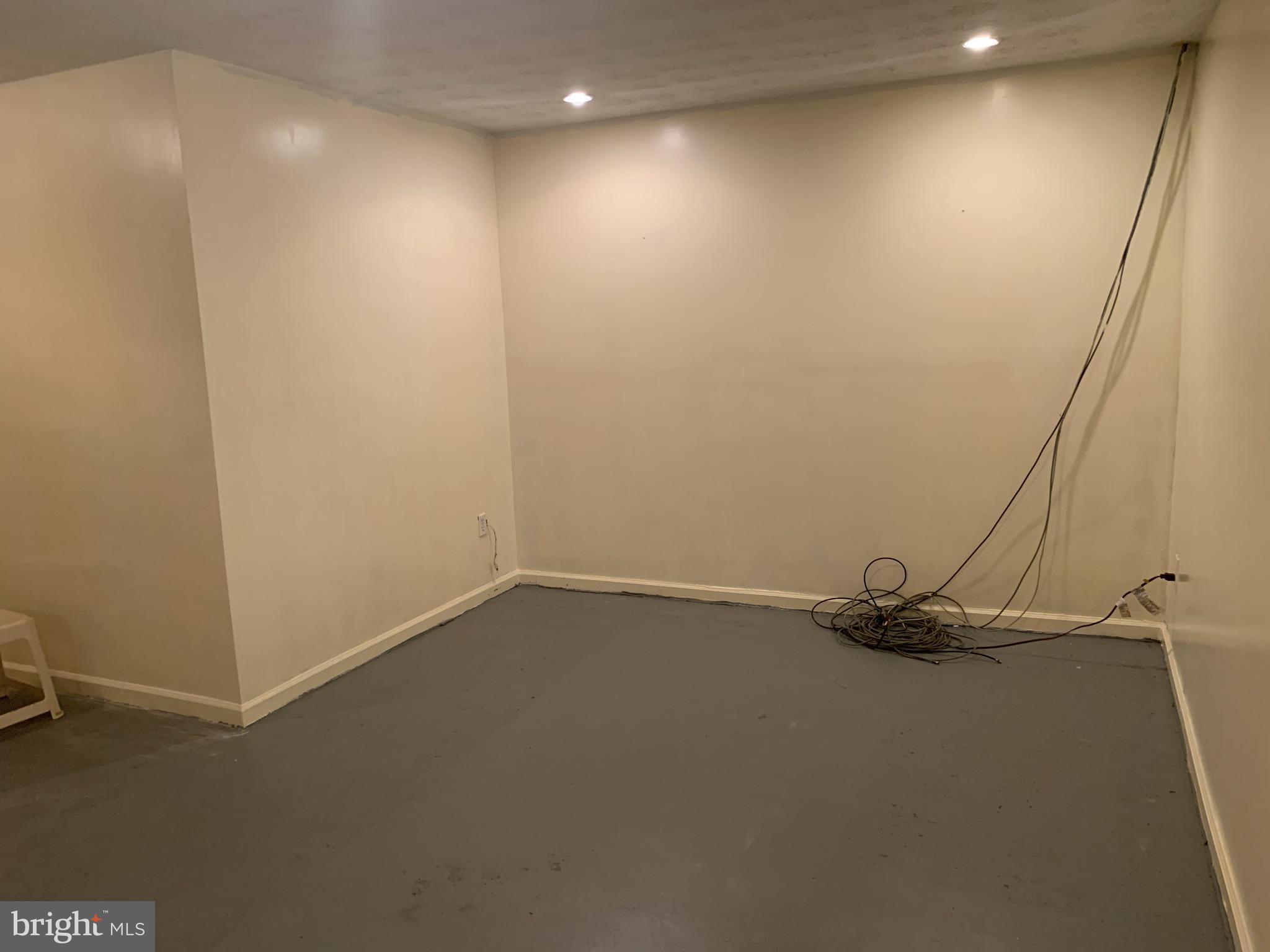 CROFTON VILLAGE - Residential