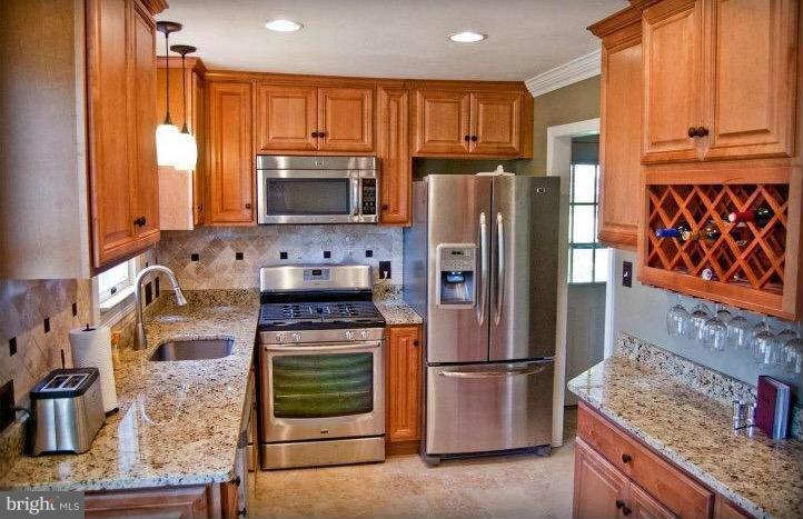 WESTMORE - Residential