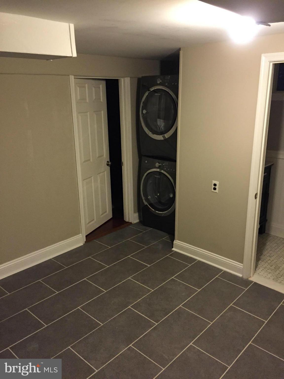 WESTMORE - Residential