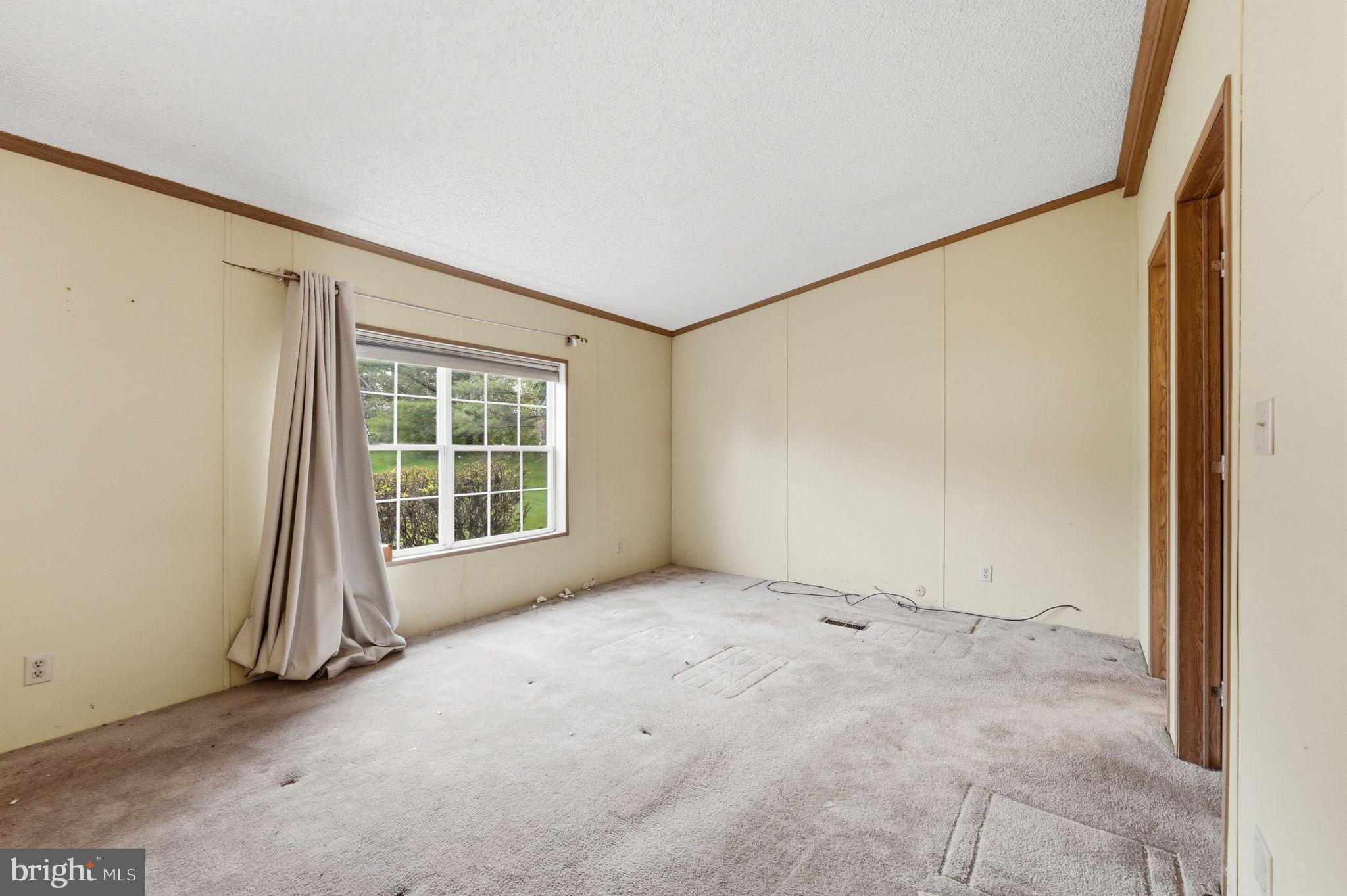 WALNUT MEADOWS - Residential