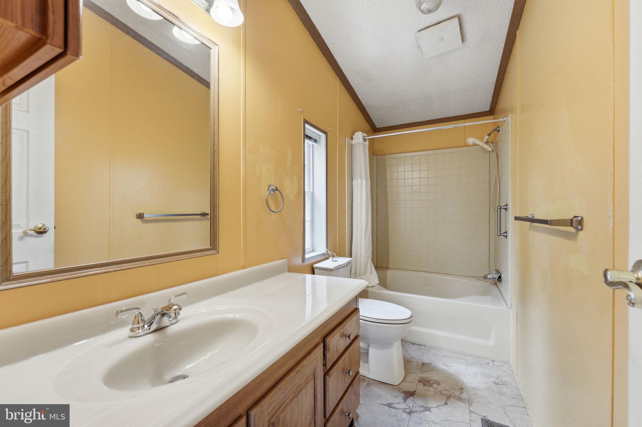 WALNUT MEADOWS - Residential