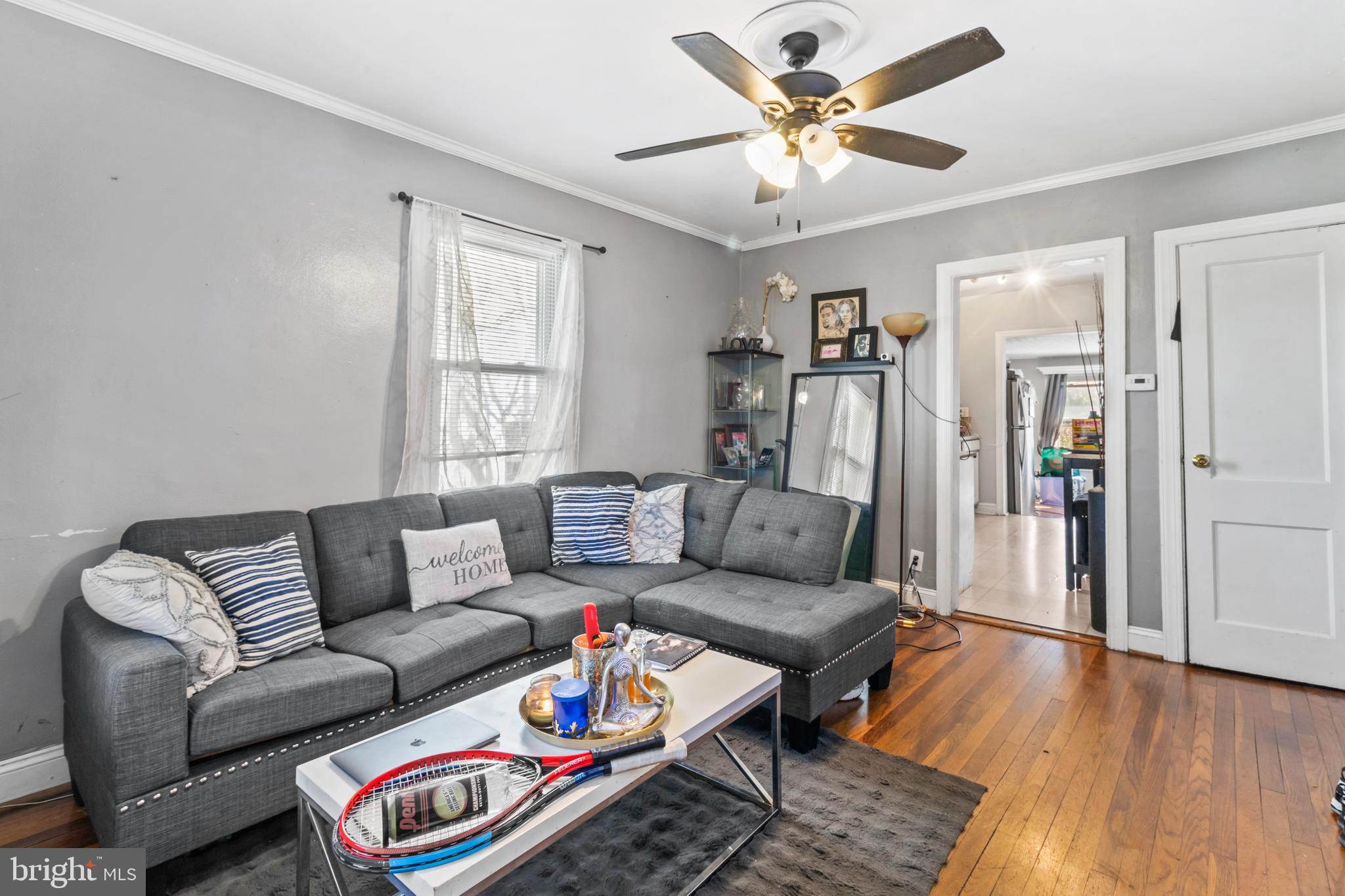 COLMAR MANOR - Residential