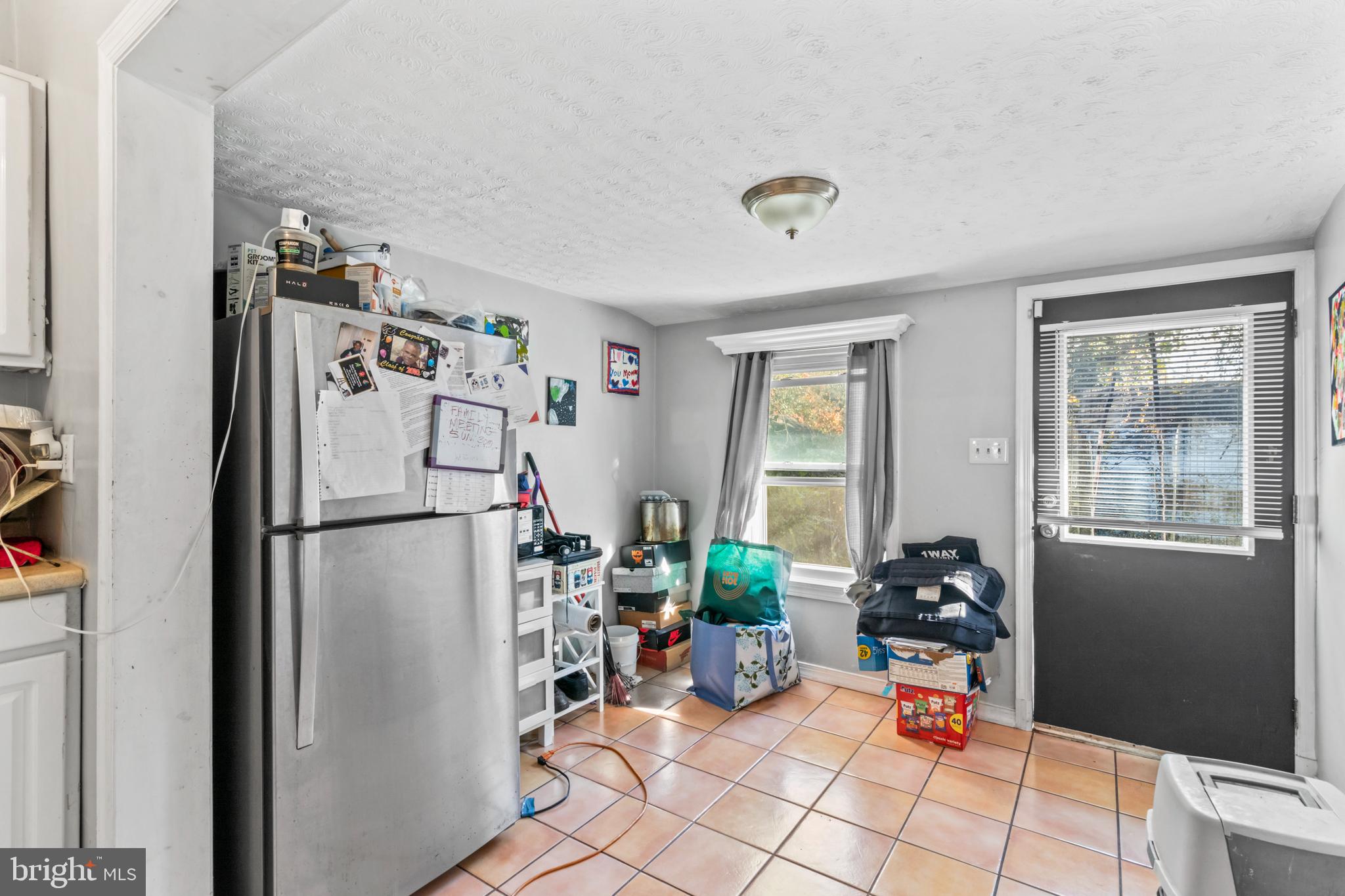 COLMAR MANOR - Residential