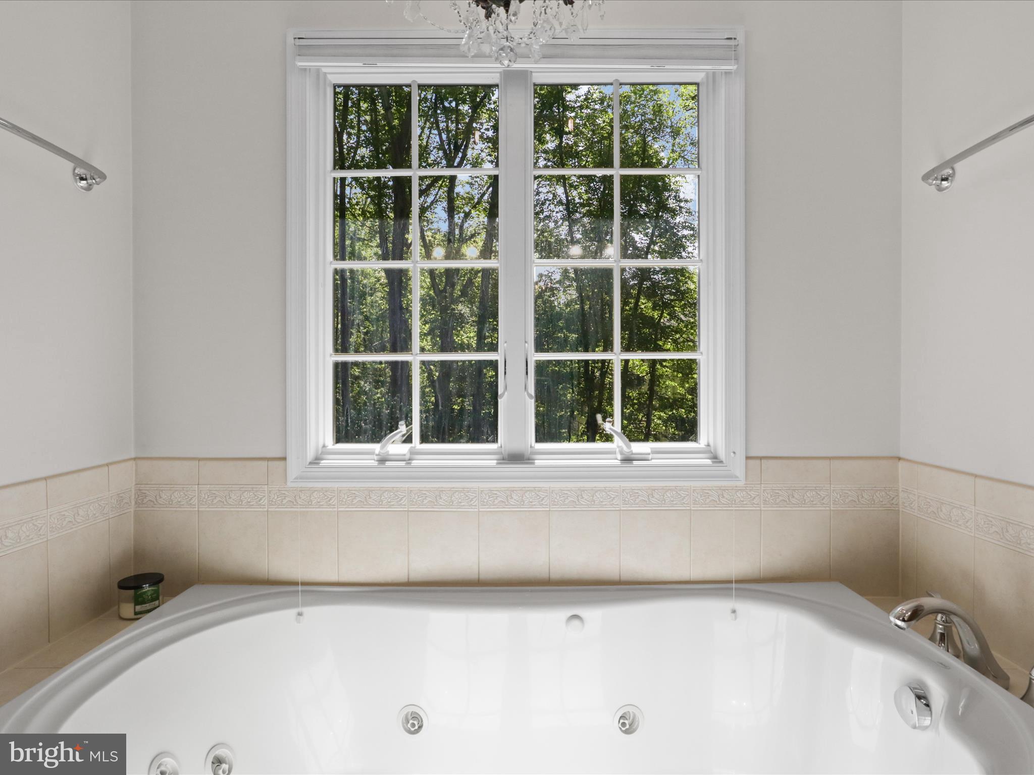 WOLF TRAP GREEN - Residential