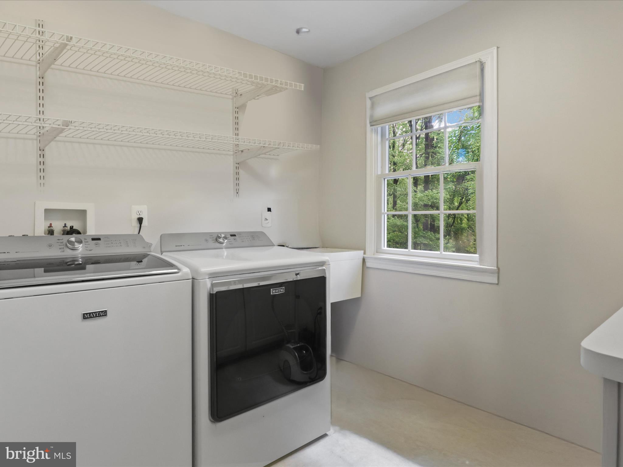 WOLF TRAP GREEN - Residential