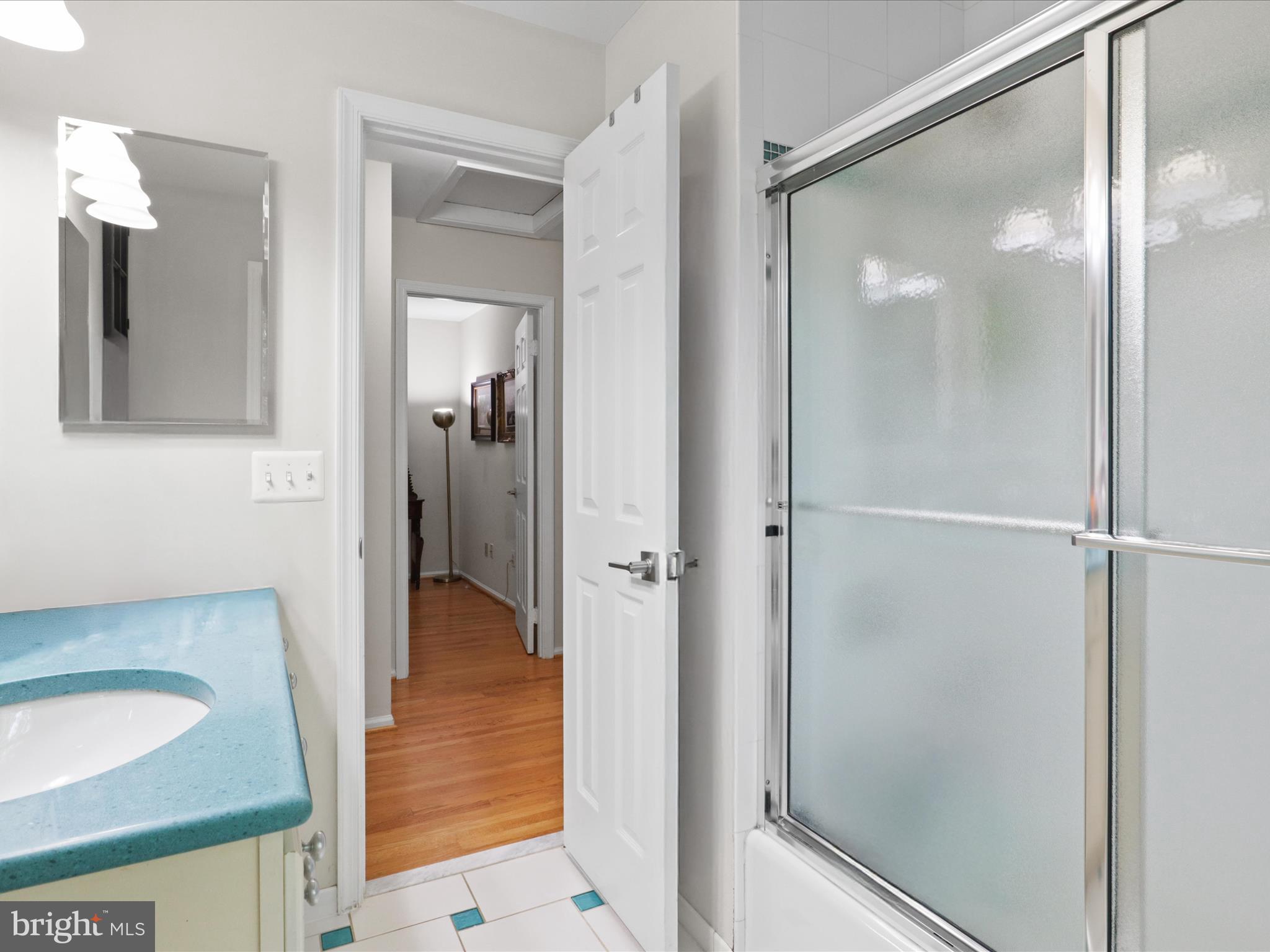 WOLF TRAP GREEN - Residential