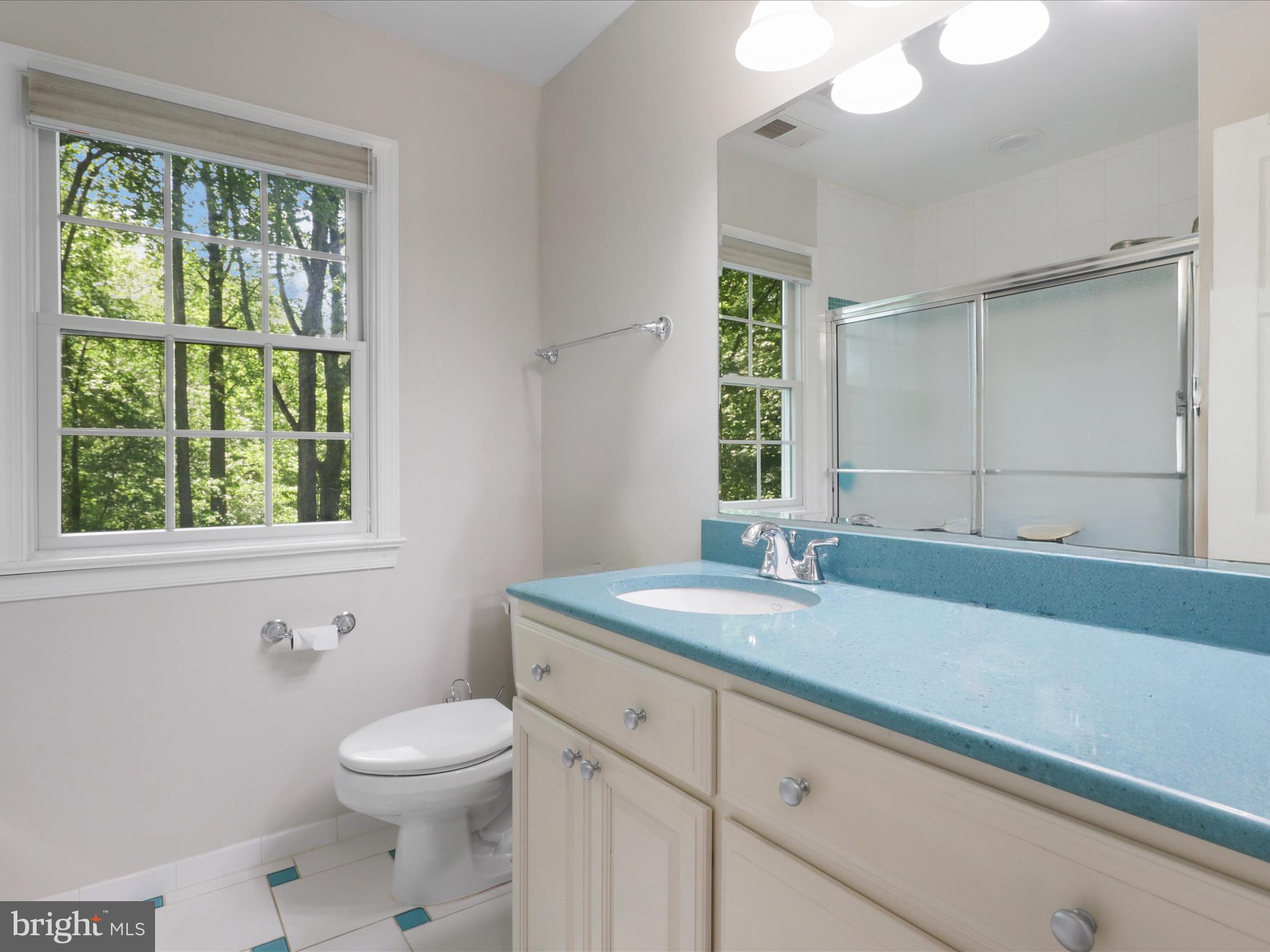 WOLF TRAP GREEN - Residential