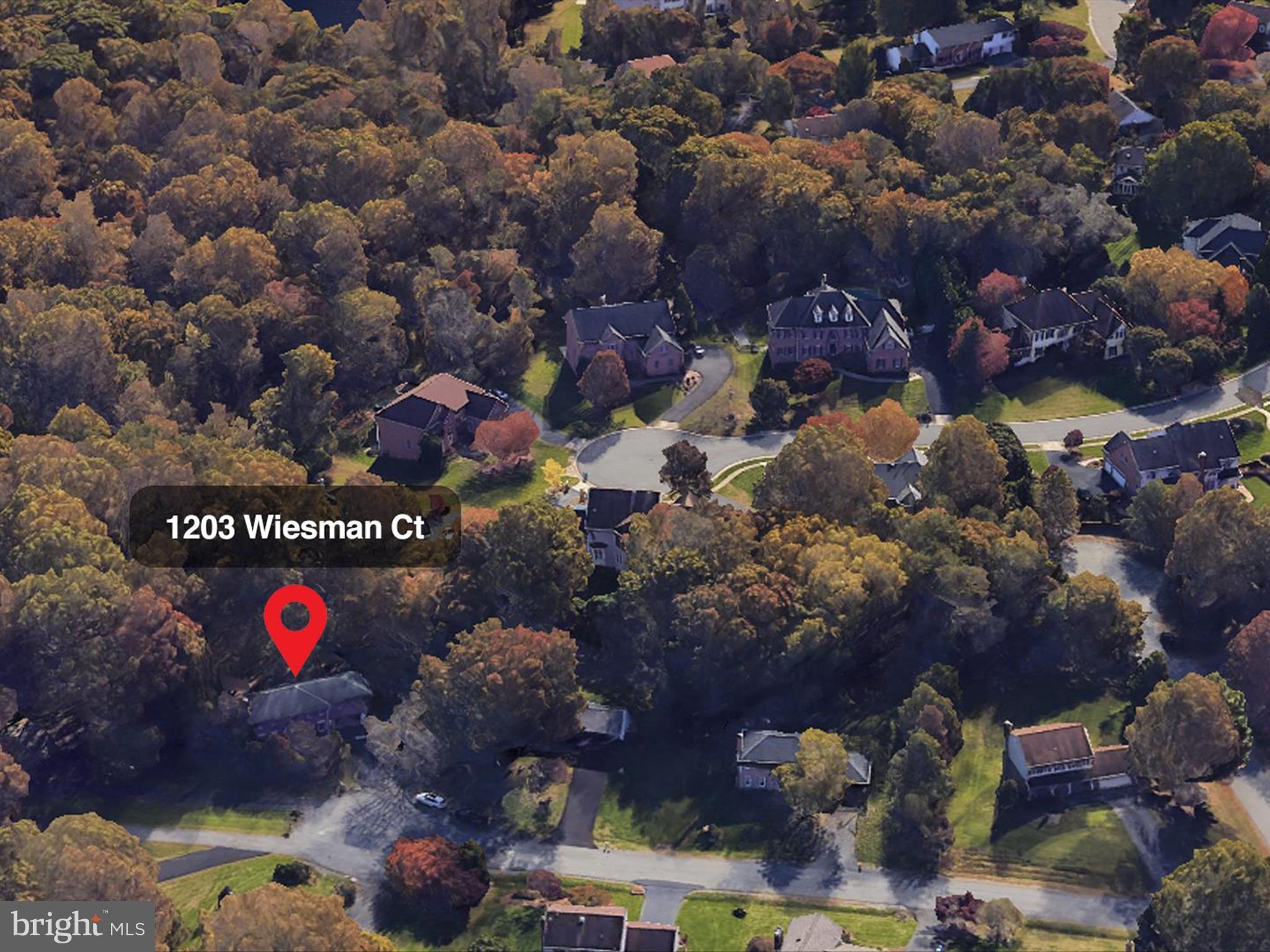 WOLF TRAP GREEN - Residential