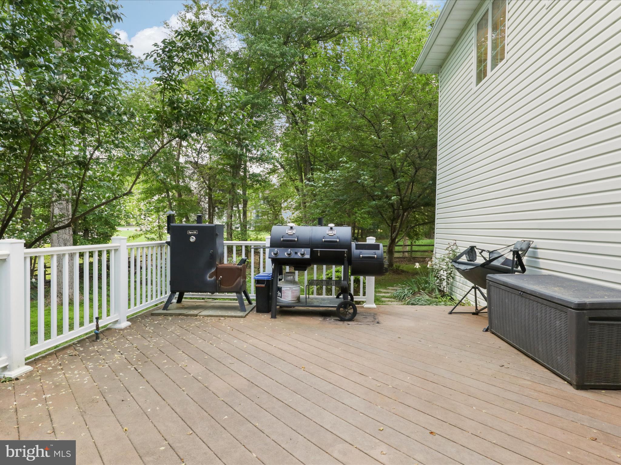 WOLF TRAP GREEN - Residential