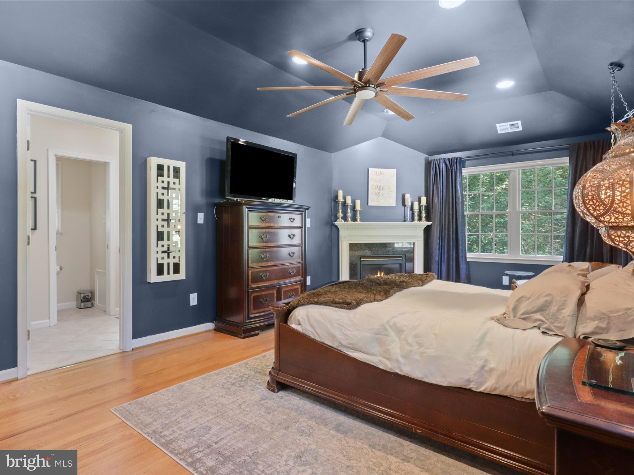 WOLF TRAP GREEN - Residential