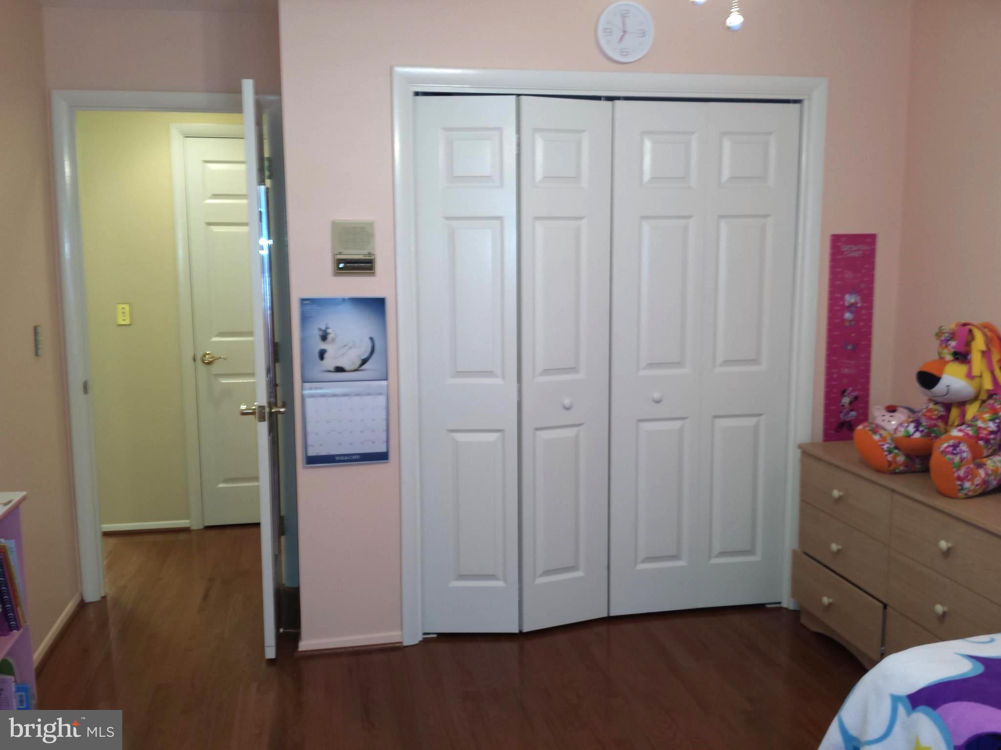 VALLEYWOOD AT FIVE FARMS - Residential