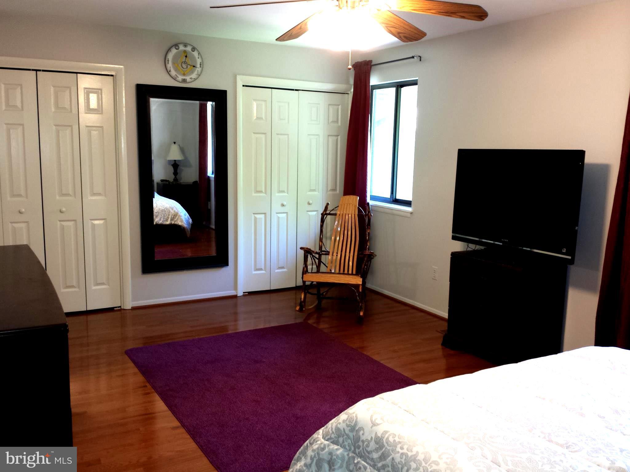 VALLEYWOOD AT FIVE FARMS - Residential