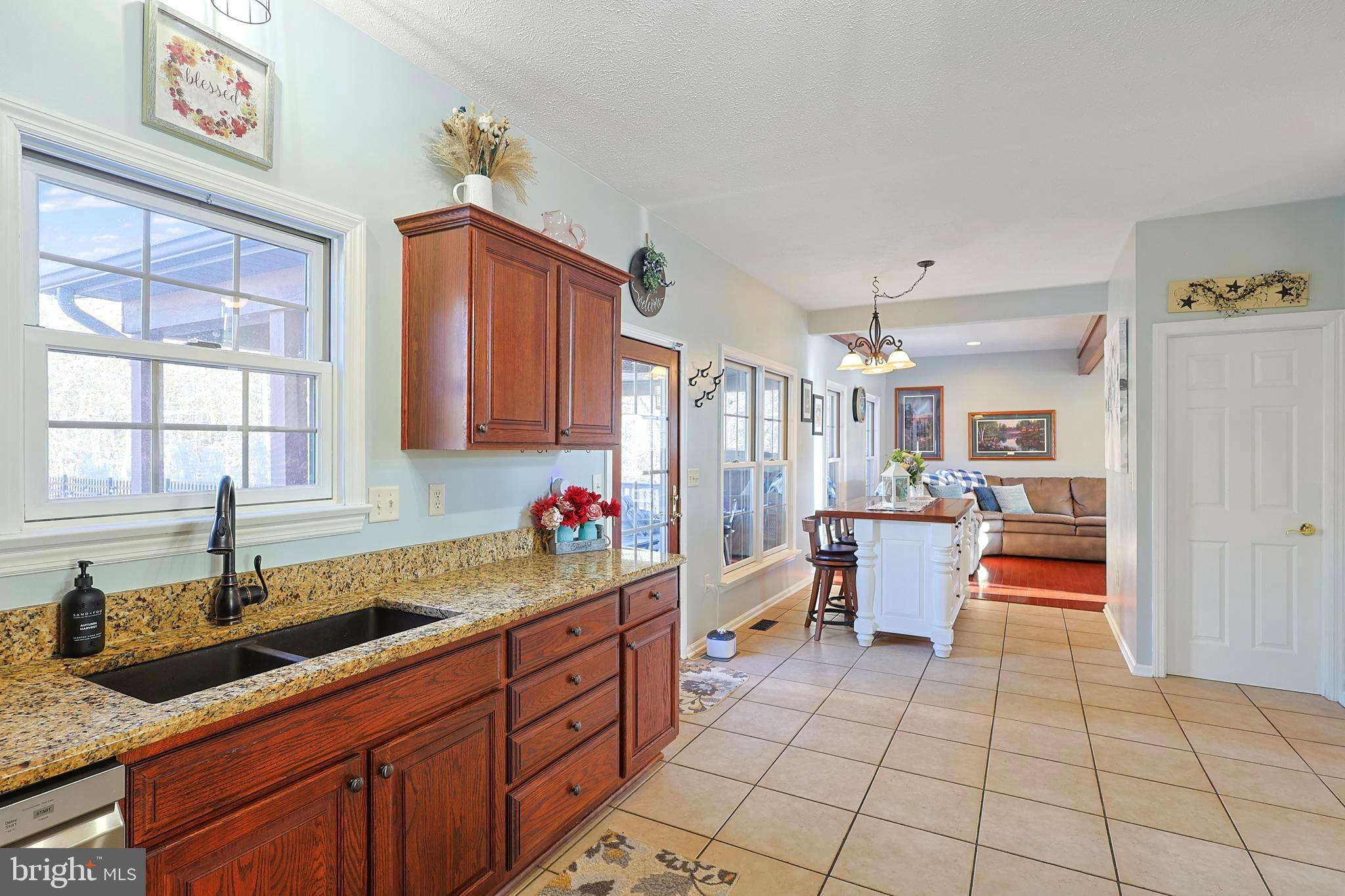 LAKEWOOD - Residential