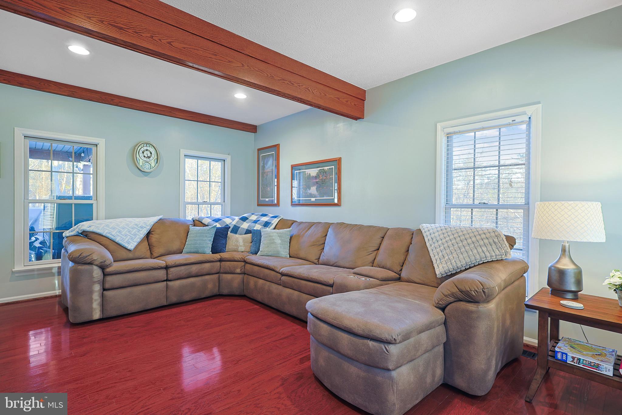 LAKEWOOD - Residential