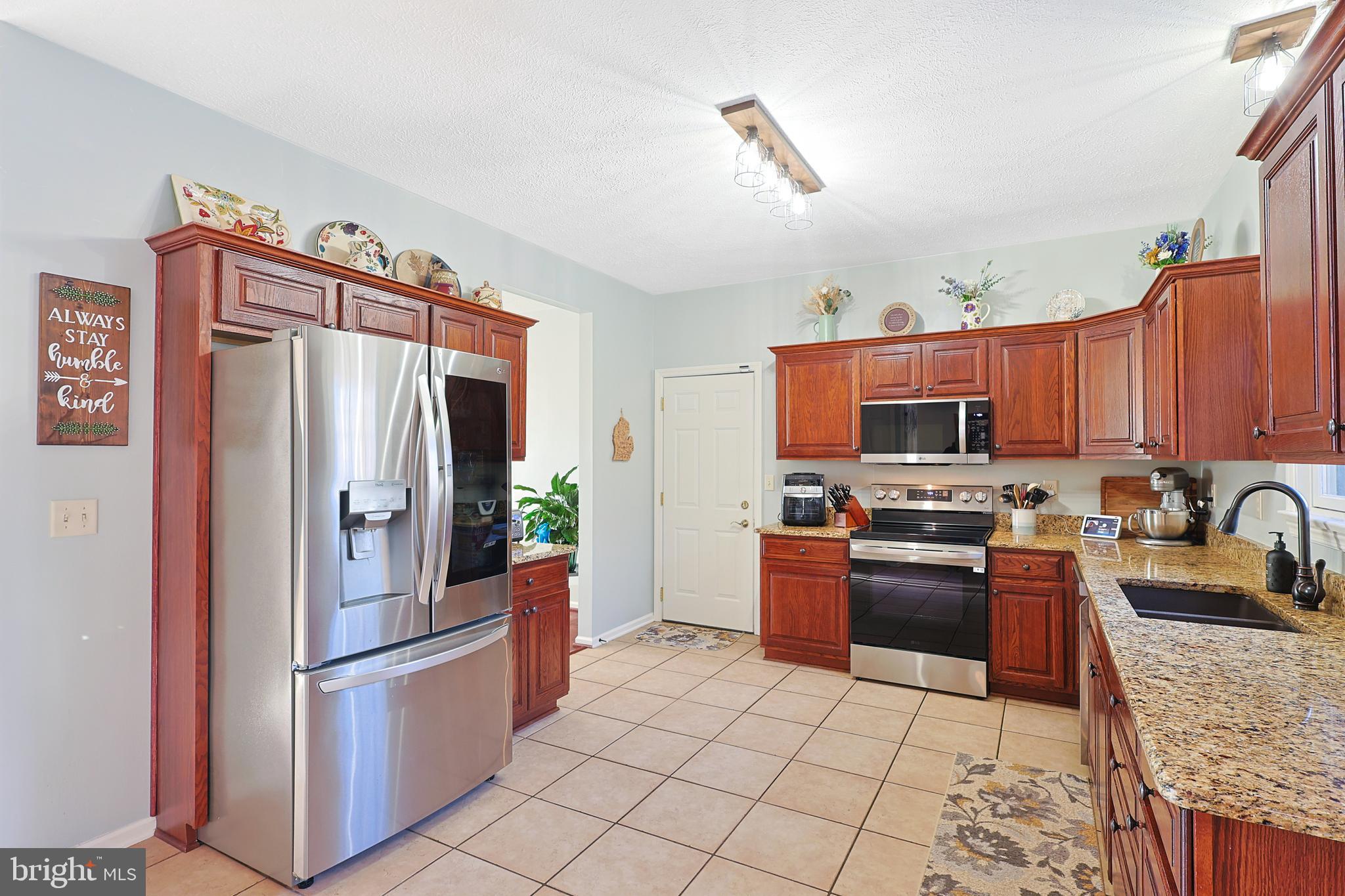 LAKEWOOD - Residential