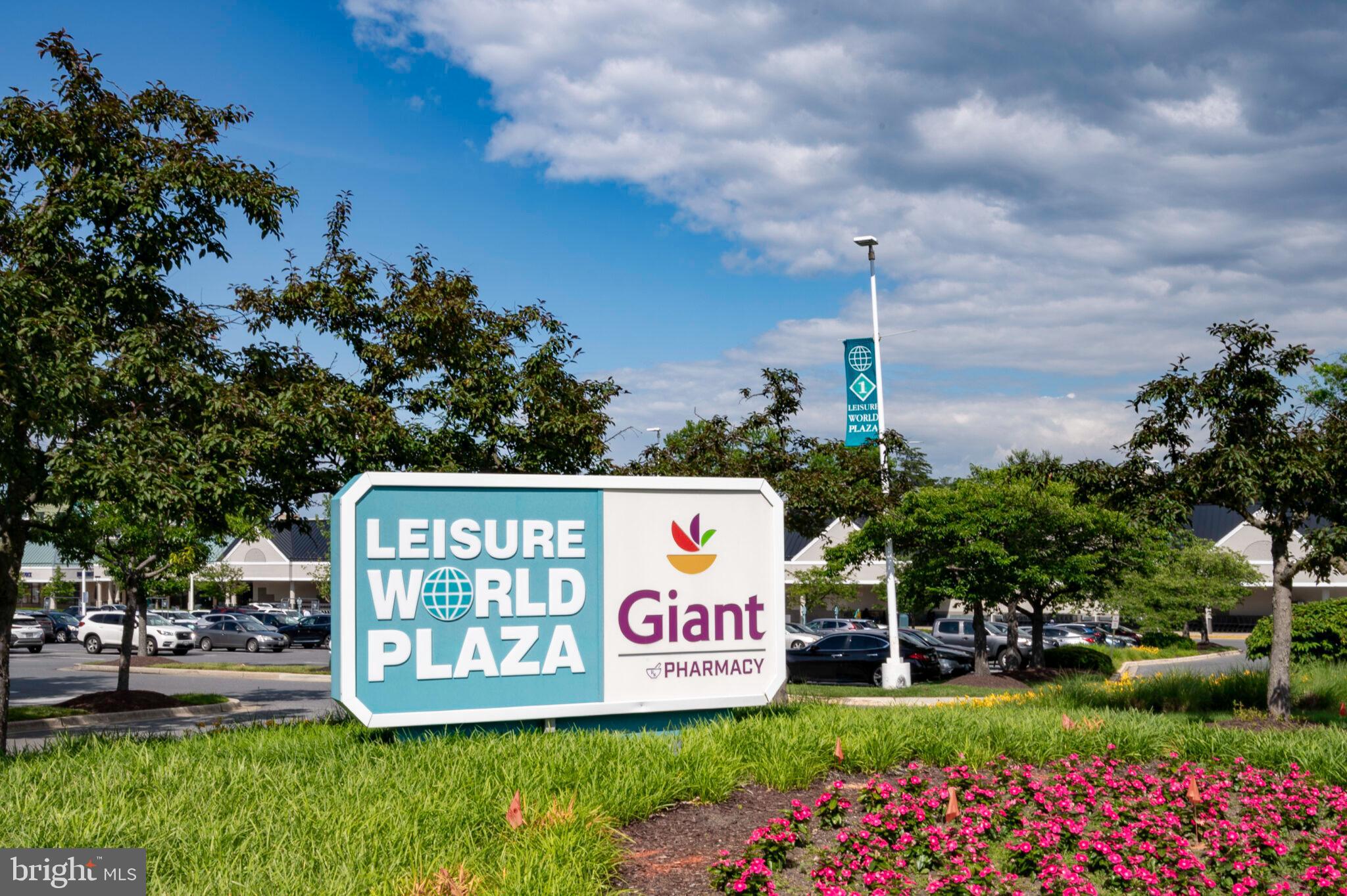 LEISURE WORLD - Residential