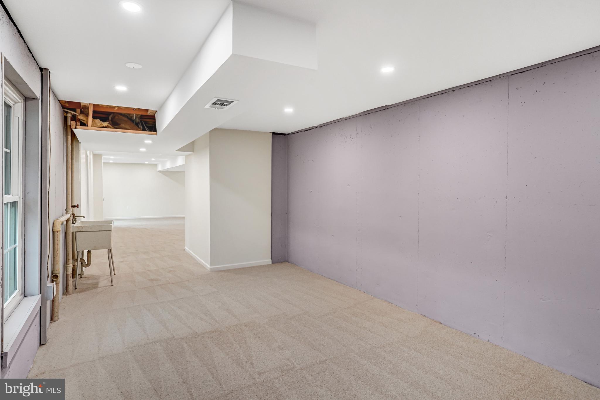 BURKE CENTRE - Residential