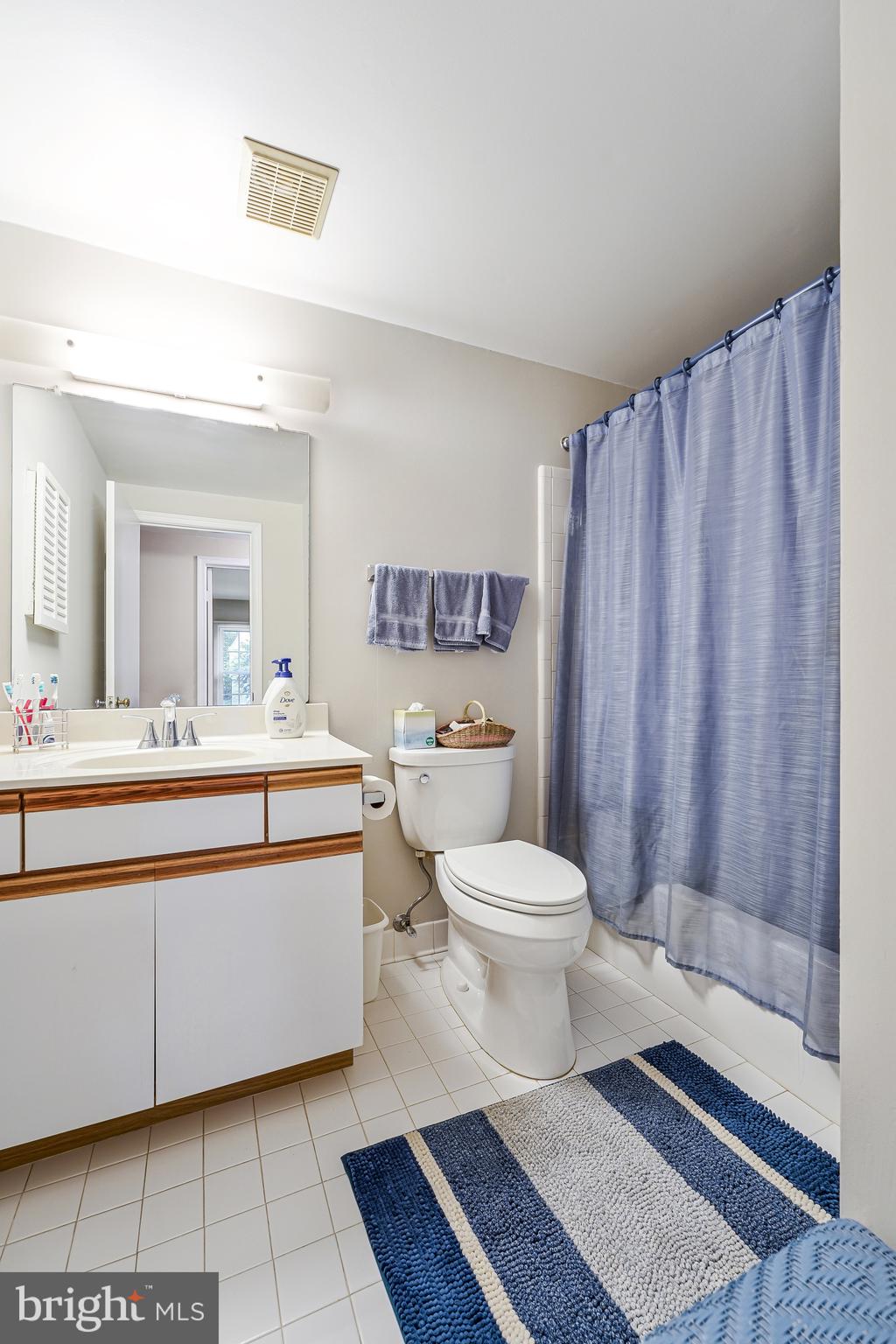 BURKE CENTRE - Residential