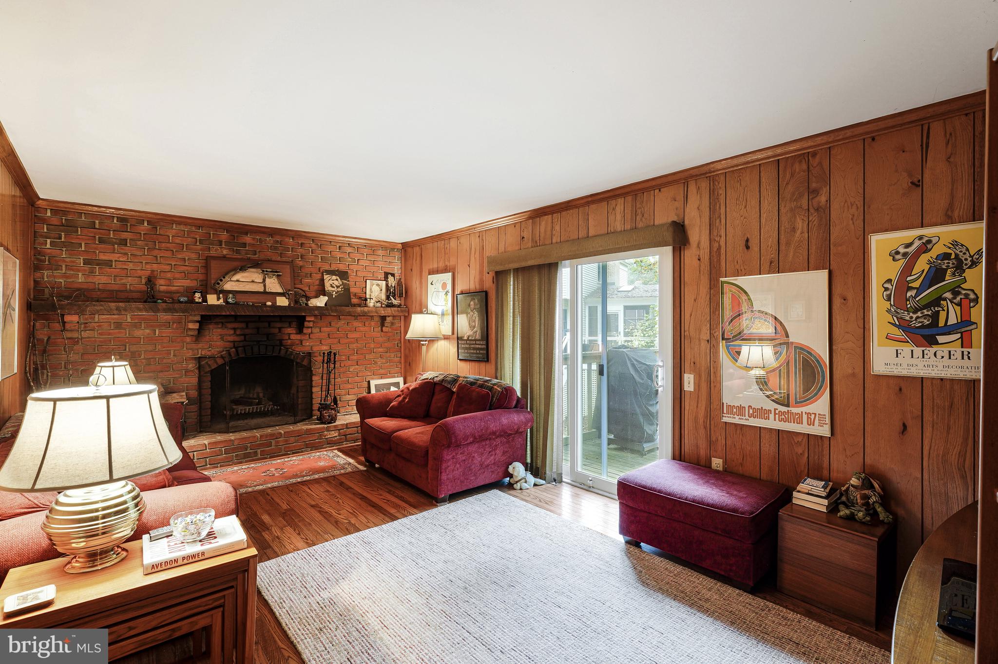 BURKE CENTRE - Residential