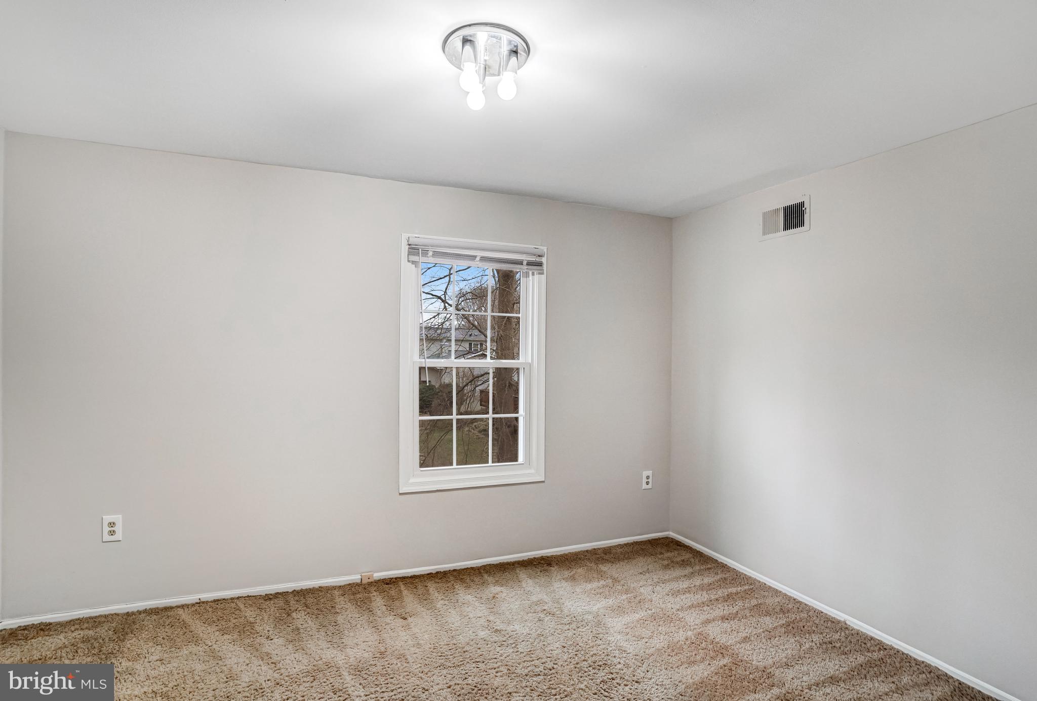 BURKE CENTRE - Residential