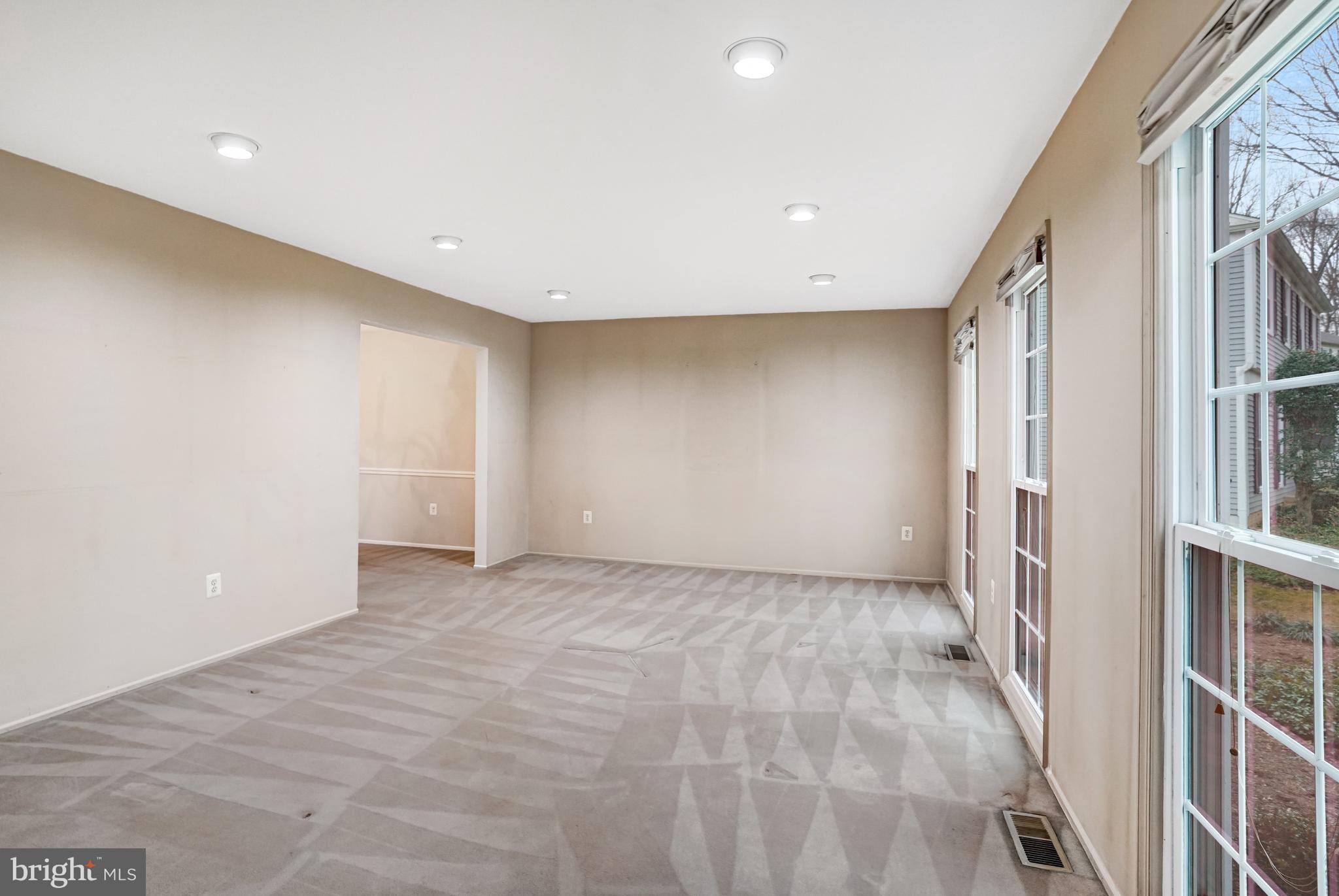 BURKE CENTRE - Residential