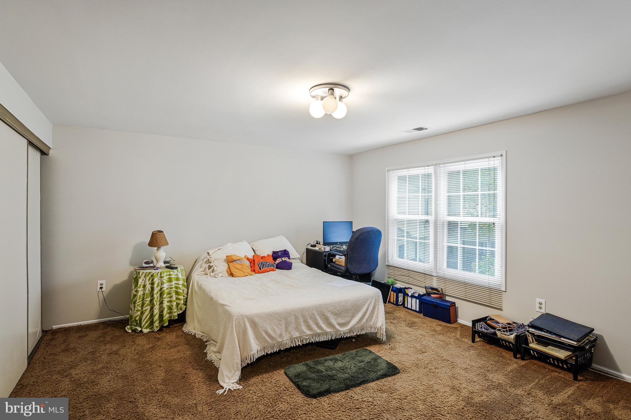 BURKE CENTRE - Residential