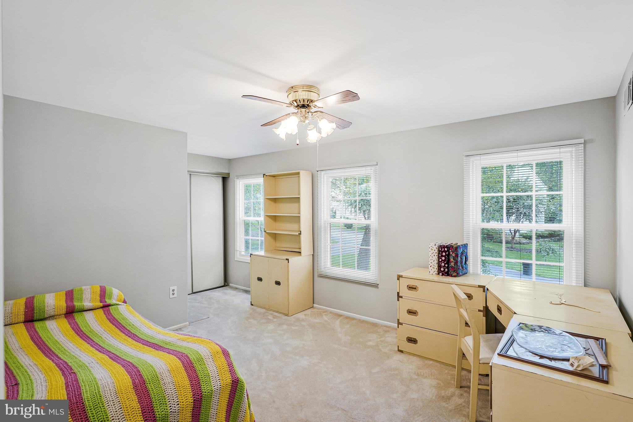 BURKE CENTRE - Residential