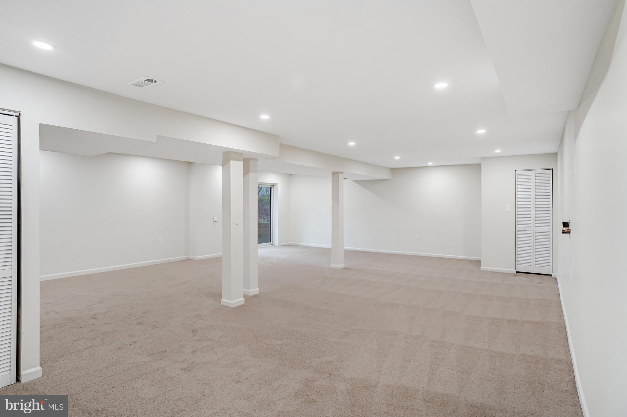 BURKE CENTRE - Residential