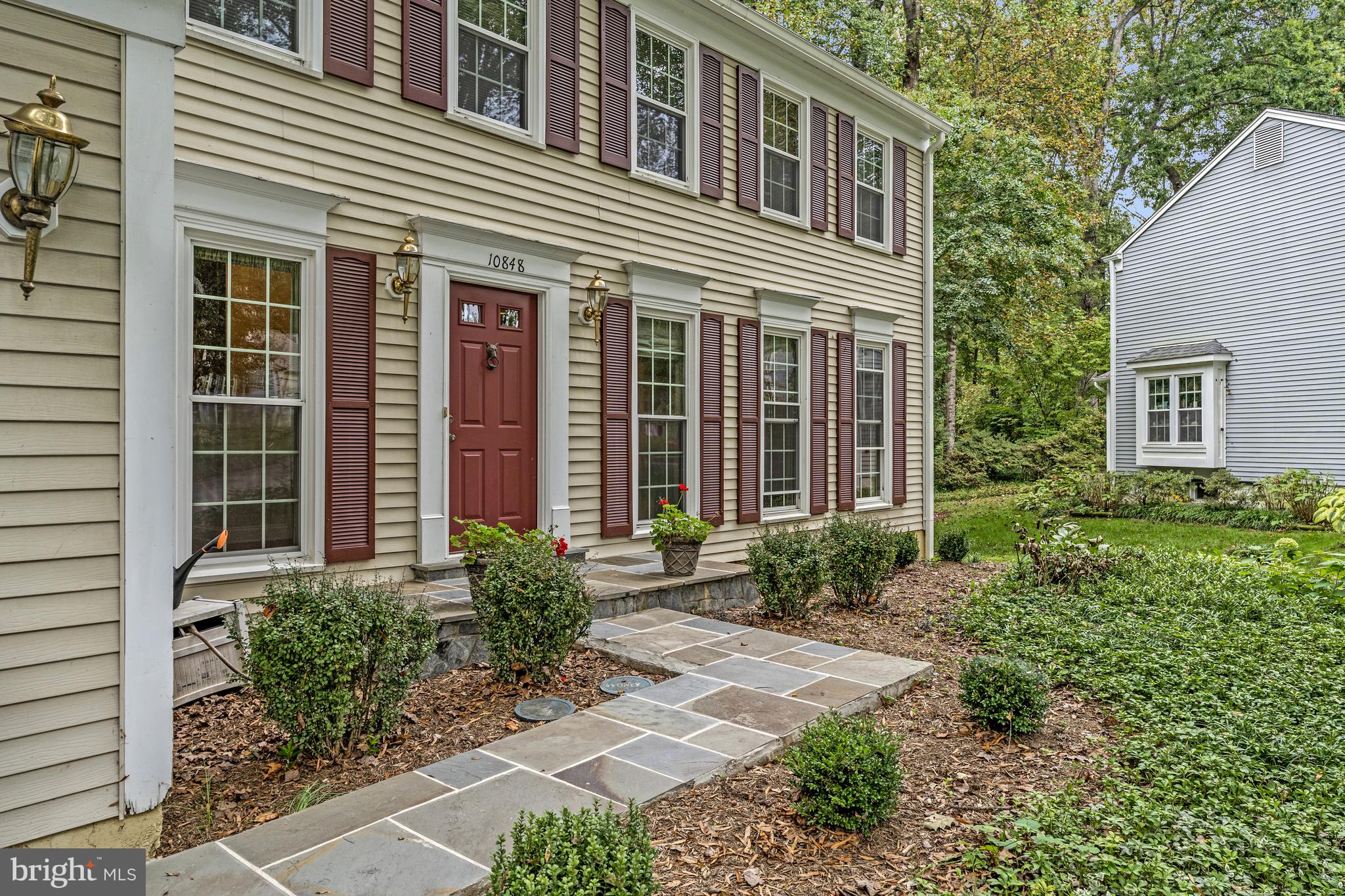 Search Homes 3 10848 BURR OAK WAY