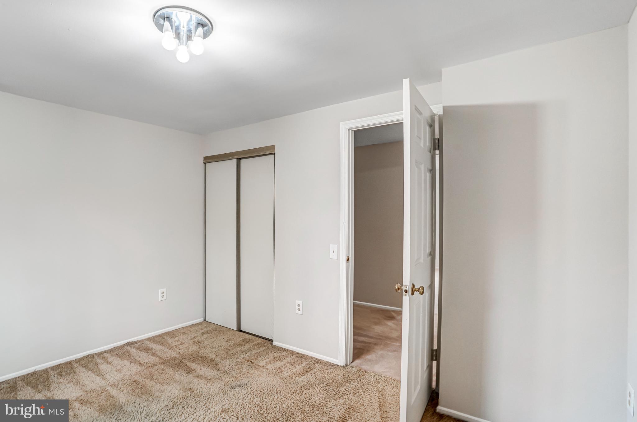 BURKE CENTRE - Residential